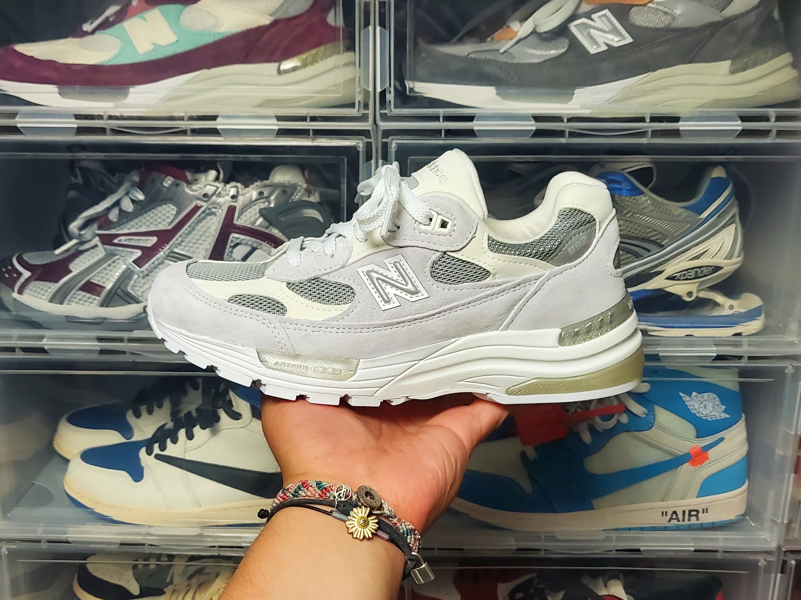 New Balance 992 Made in USA White Silver 착용 스타일 - 2