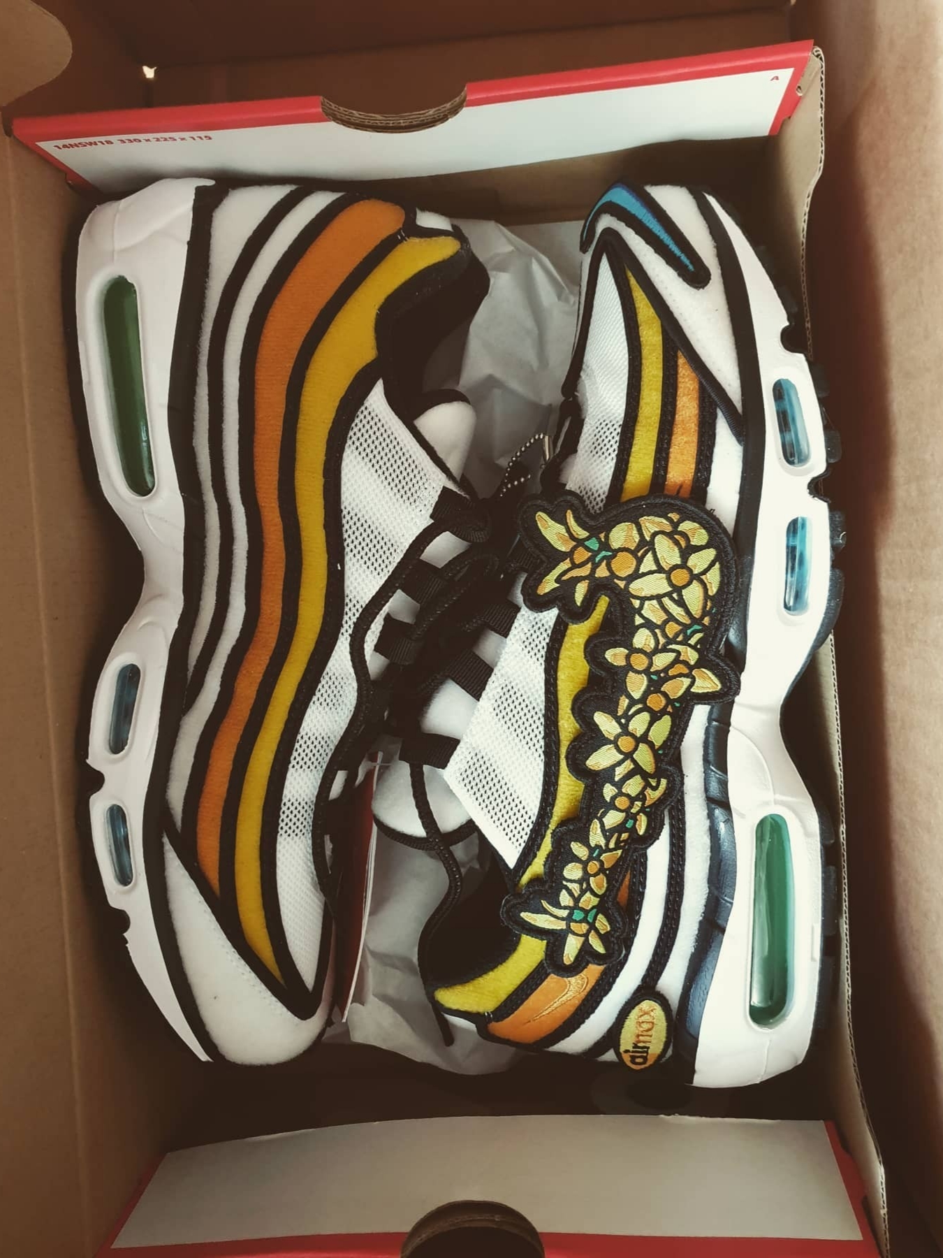 Nike Air Max 95 Pollen Rise 착용 스타일