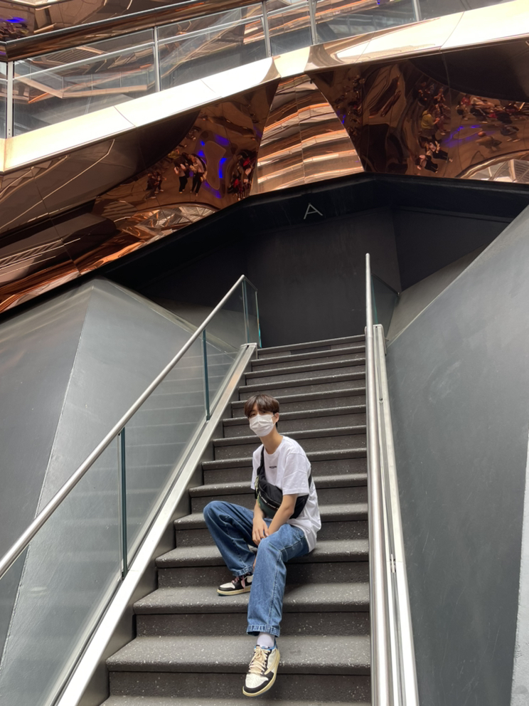 KREAM 프로필 이미지