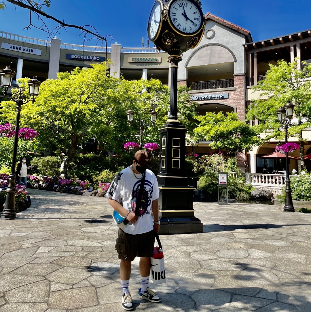Jordan 1 x Travis Scott x Fragment Retro Low OG SP Military Blue, Nike ACG Cargo Shorts Ironstone - Asia 착용 스타일 - 4