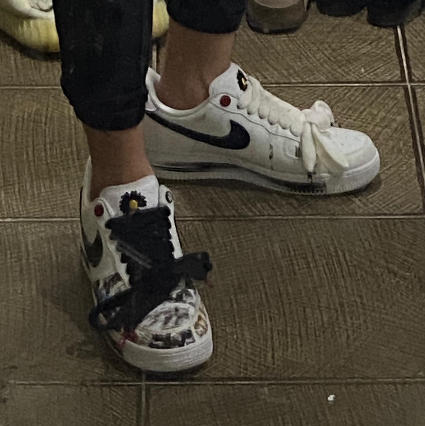 Nike x Peaceminusone Air Force 1 Low Para-Noise 2.0 착용 스타일