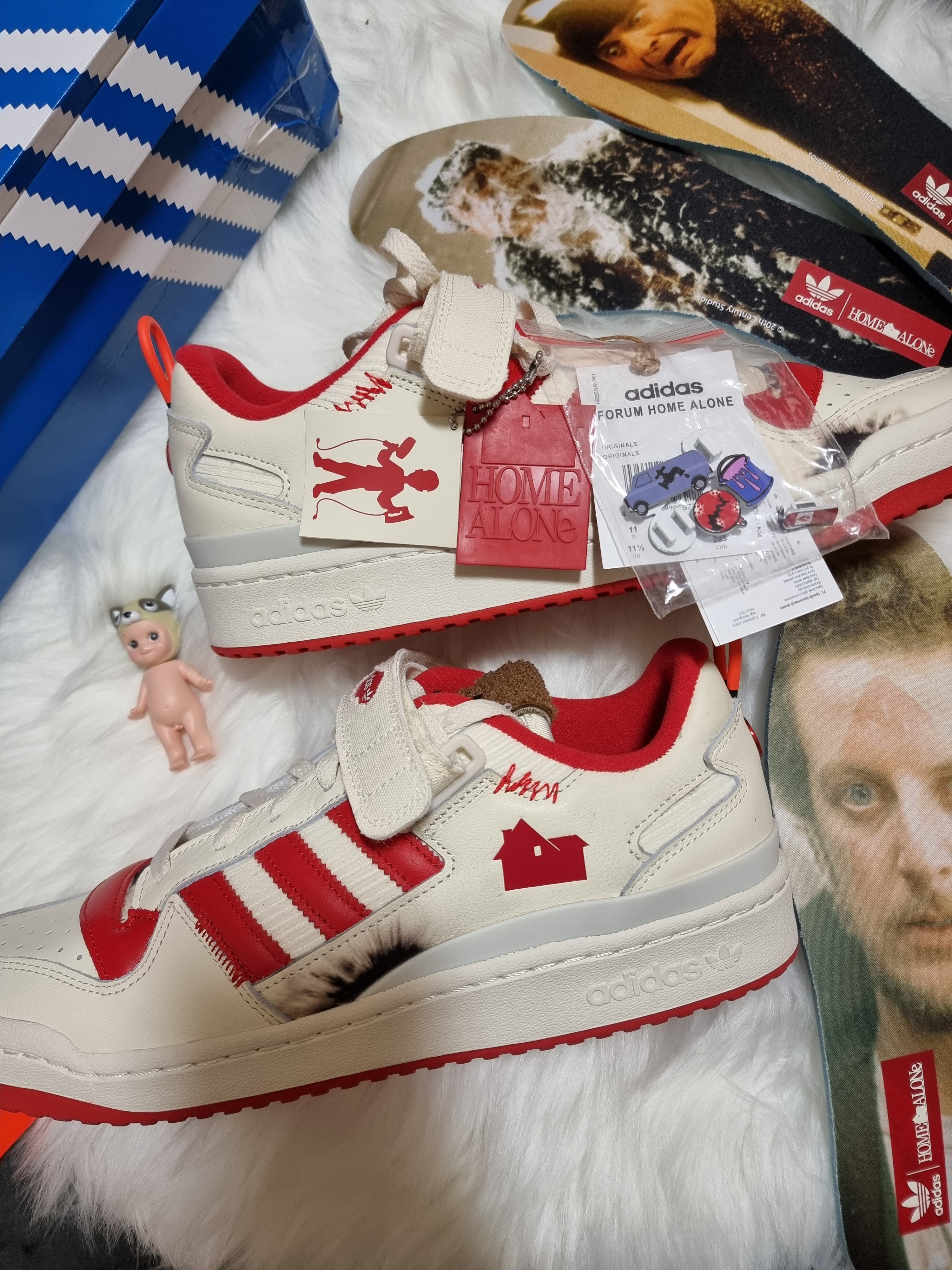 Adidas Forum Low Home Alone 착용 스타일 - 3