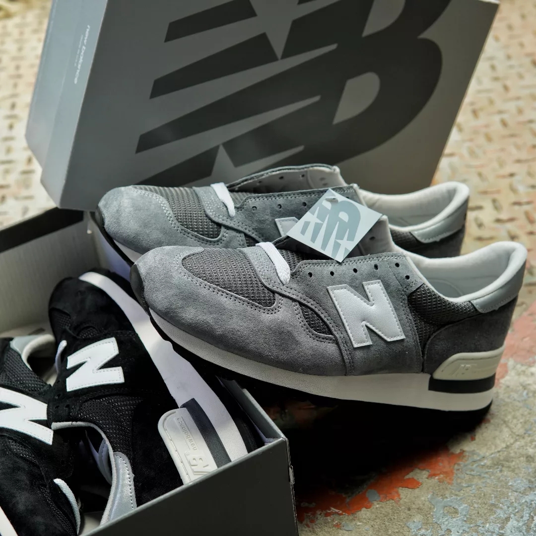 New Balance 990v1 Made in USA Grey White, New Balance 990 Made in USA Grey 착용 스타일 - 1