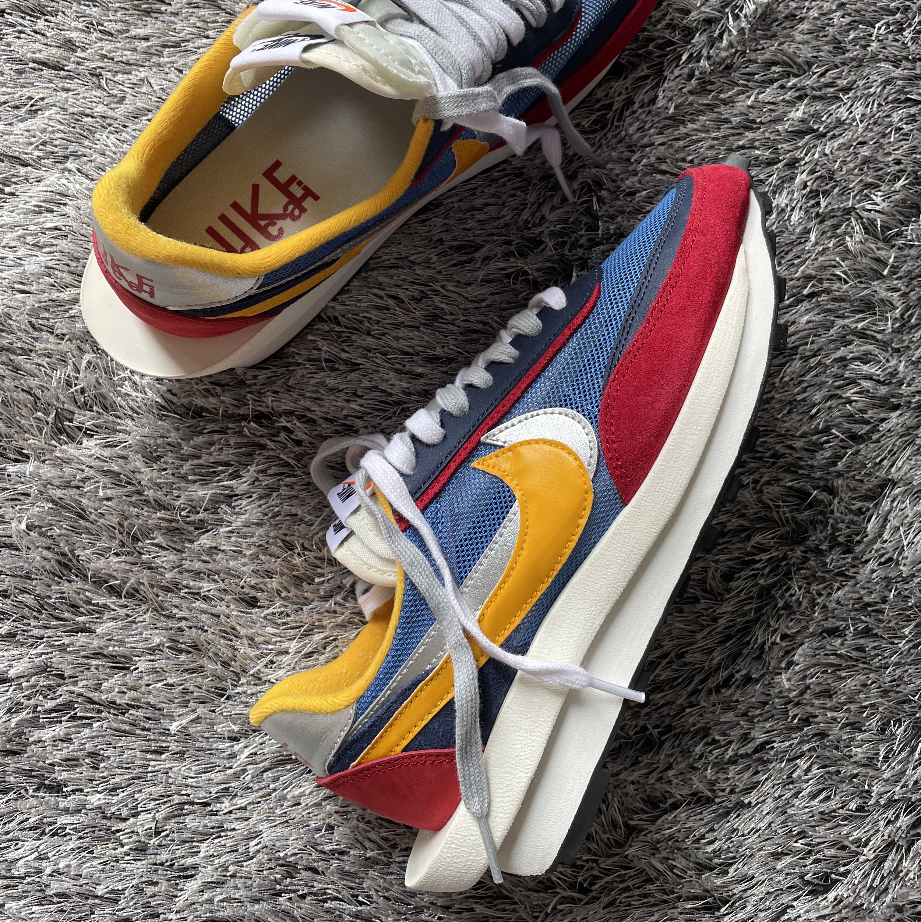 Nike x Sacai LDWaffle Blue Multi 착용 스타일