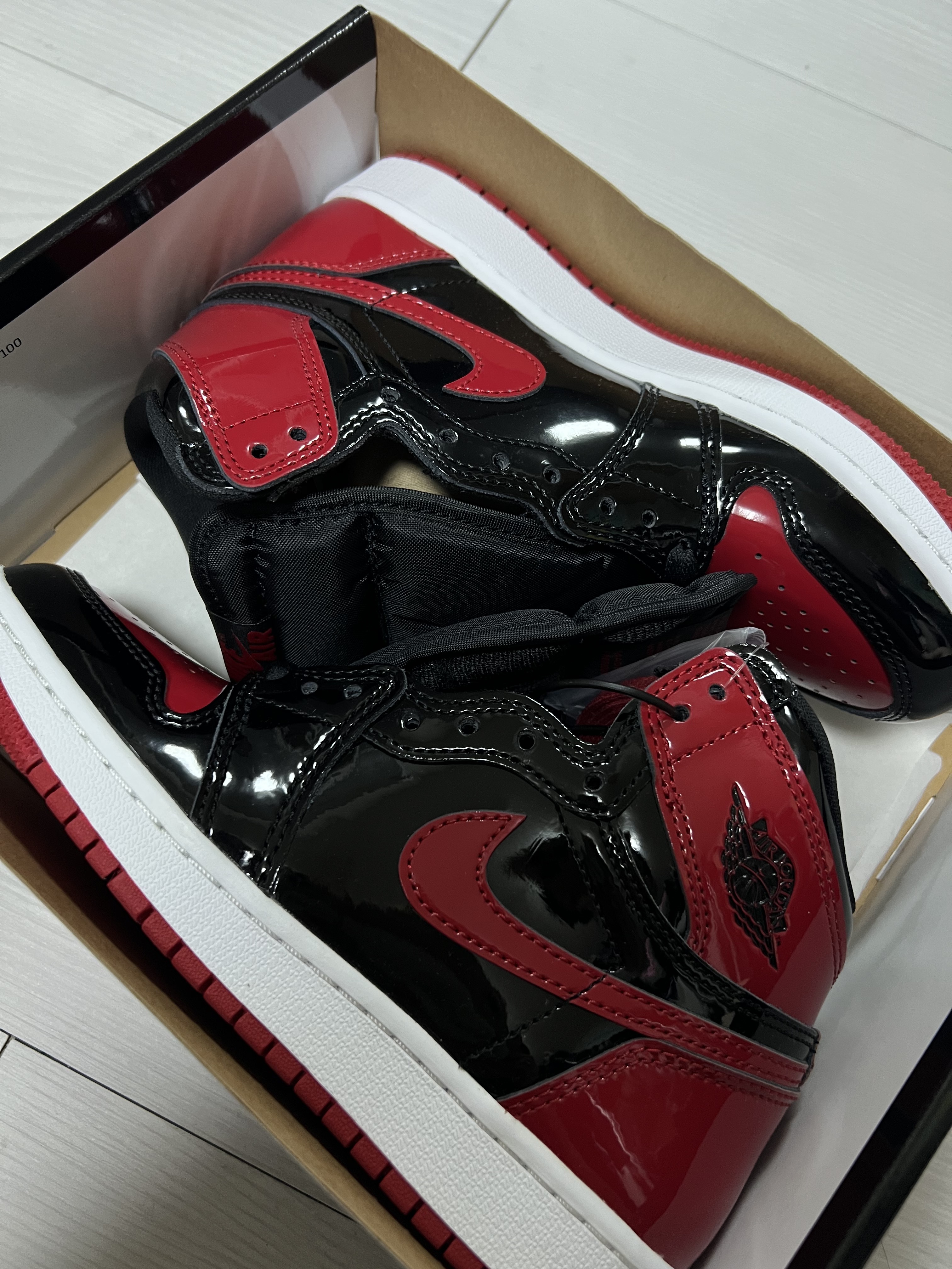 Jordan 1 Retro High OG Patent Bred, (GS) Jordan 1 Retro High OG Patent Bred 착용 스타일 - 2