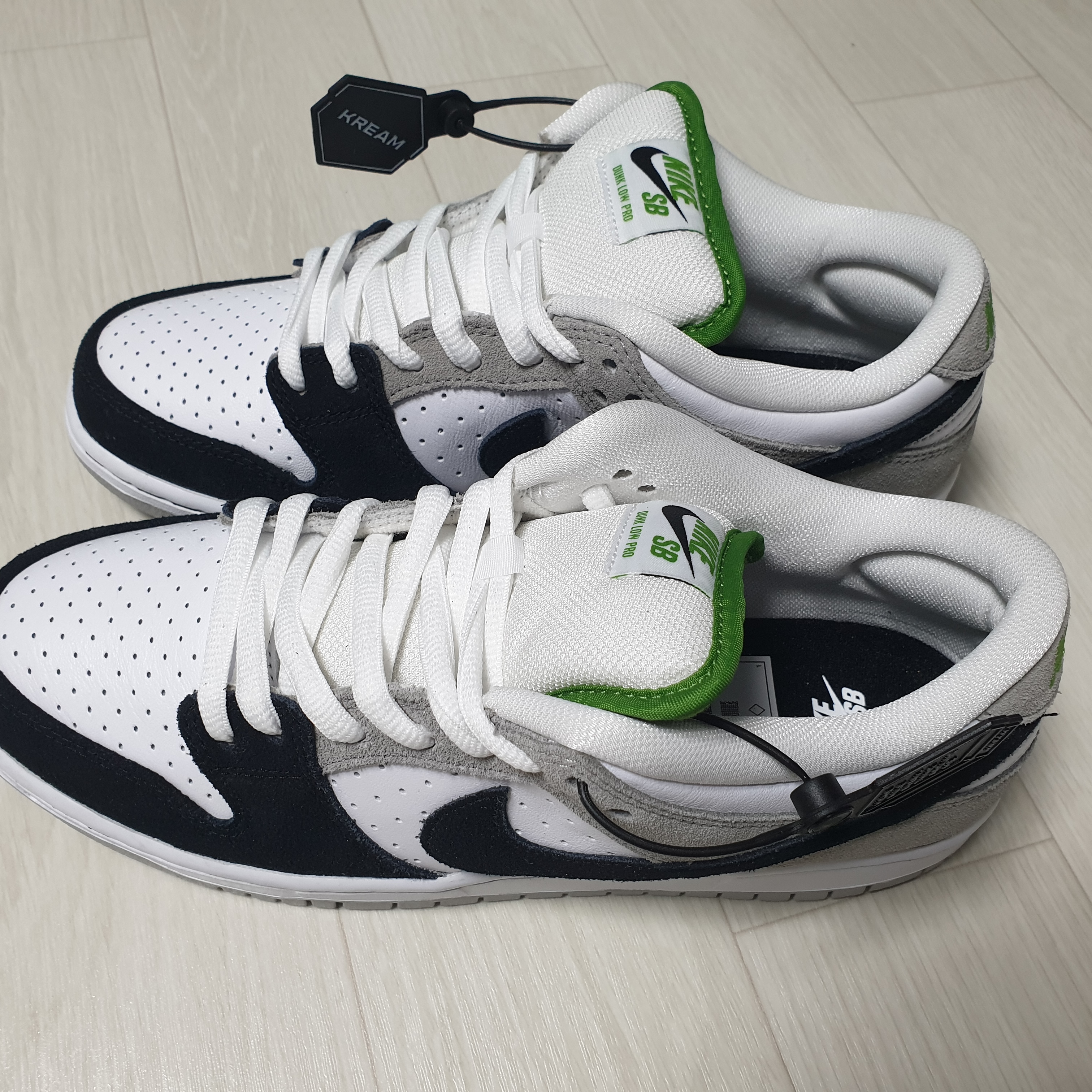 Nike SB Dunk Low Pro Chlorophyll 착용 스타일 - 1