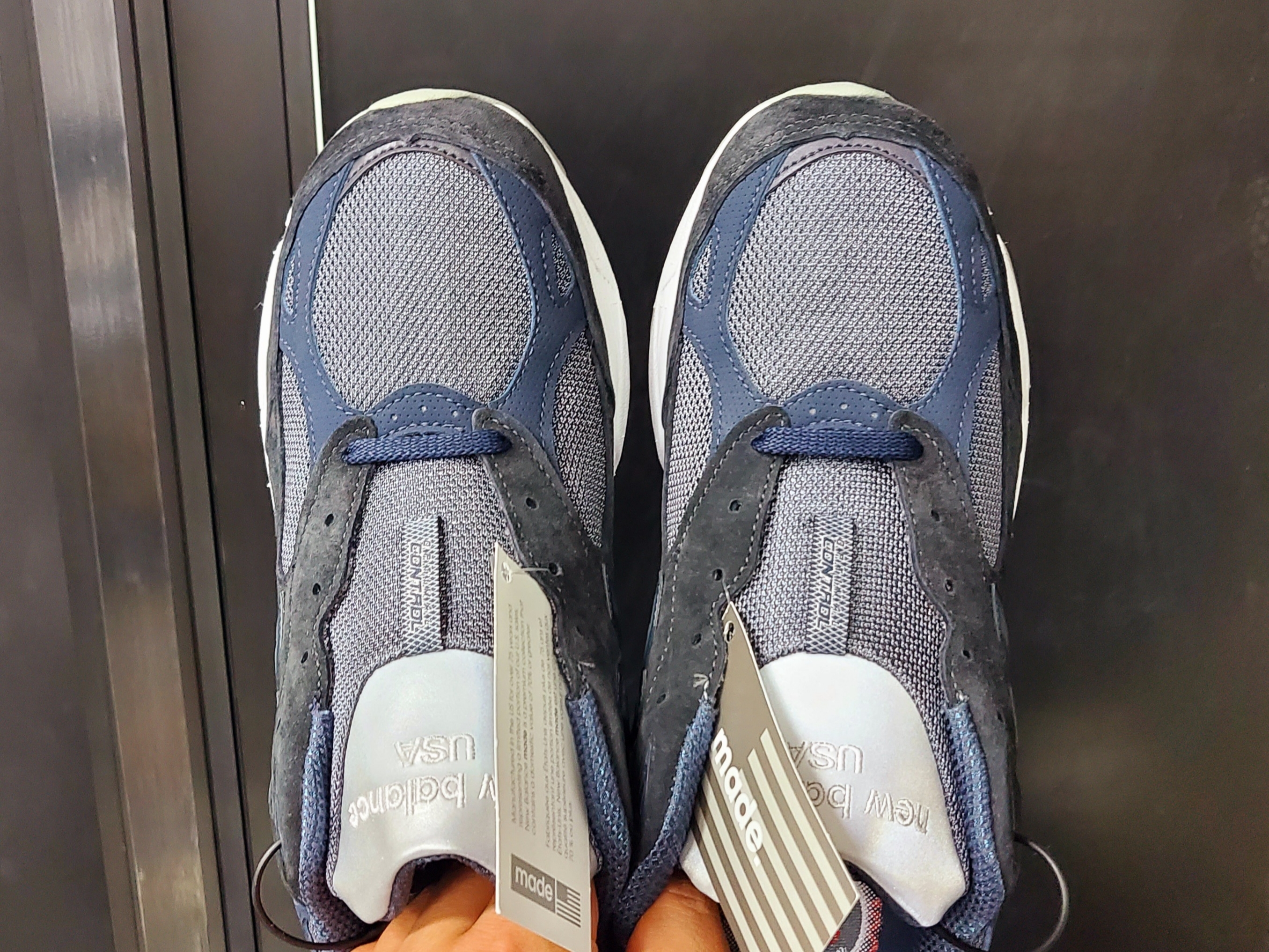 New Balance x Kith 990v3 Genesis 착용 스타일 - 4