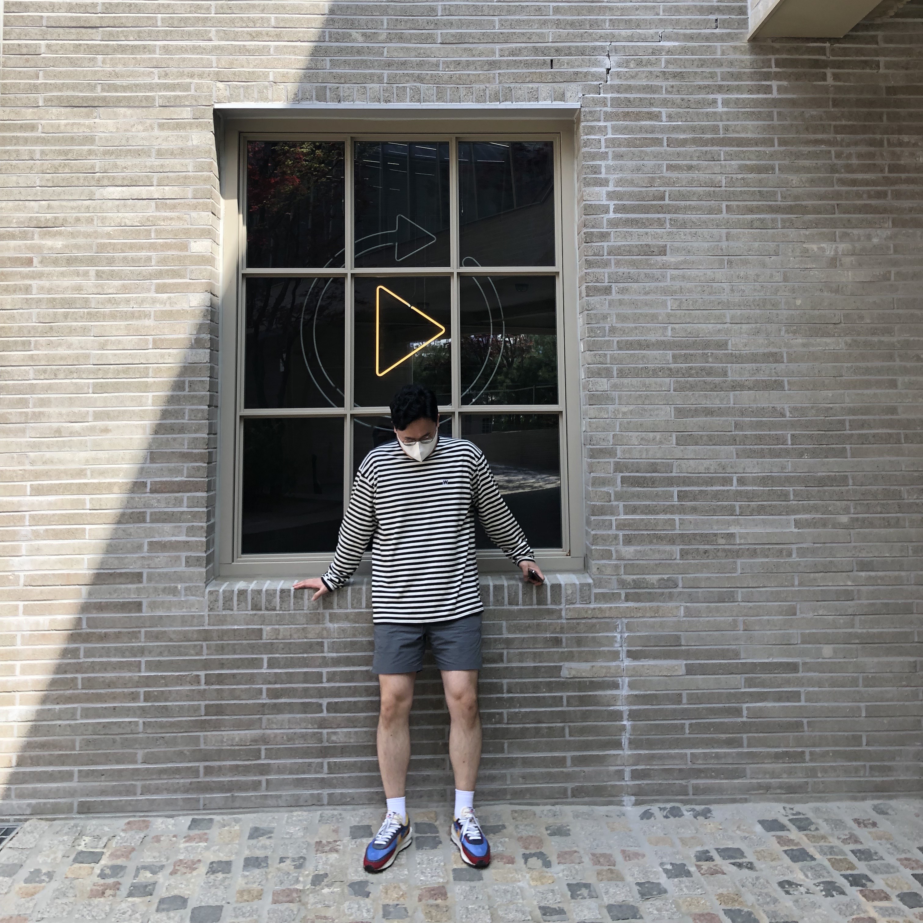 Nike x Sacai LDWaffle Blue Multi 착용 스타일