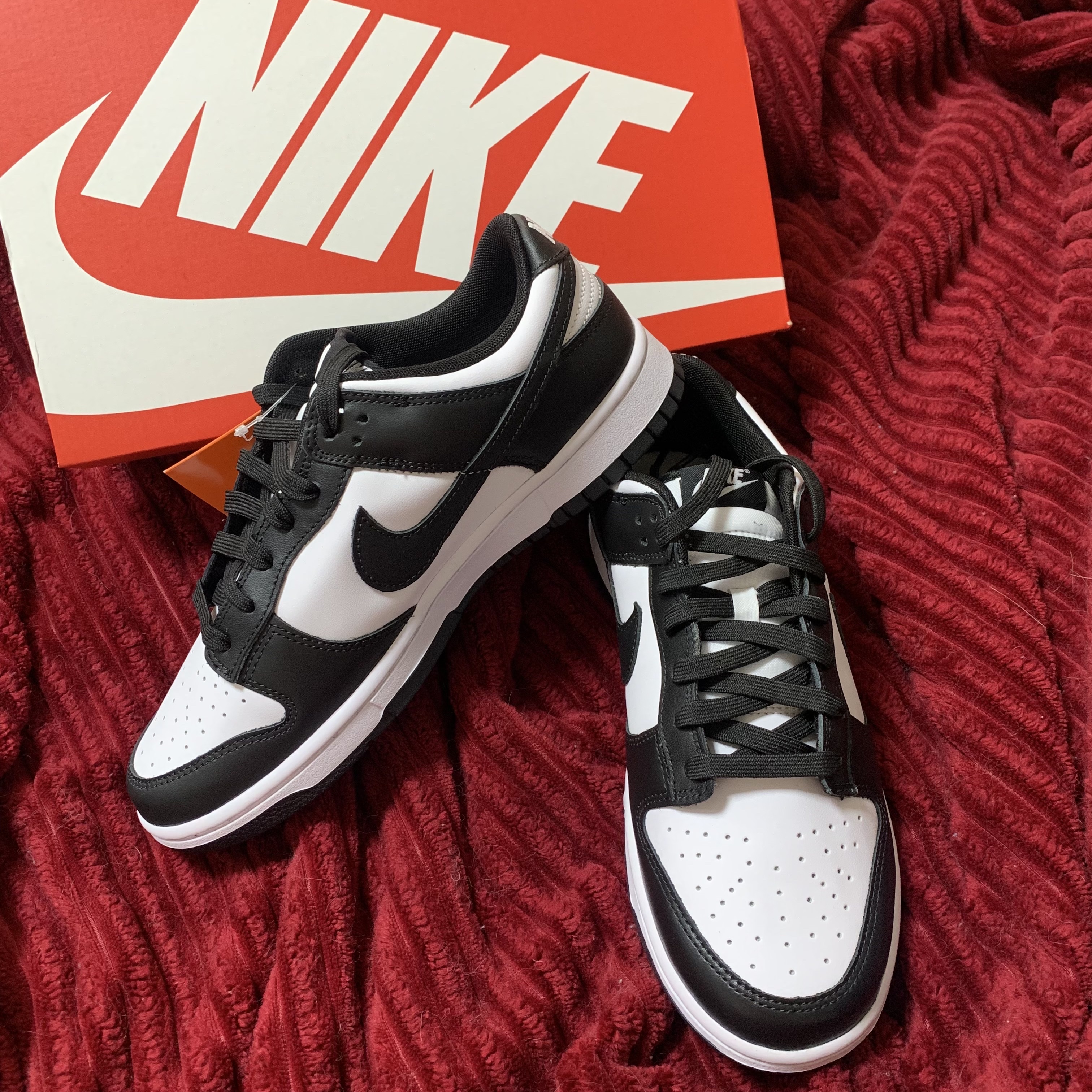 Nike Dunk Low Retro Black 착용 스타일