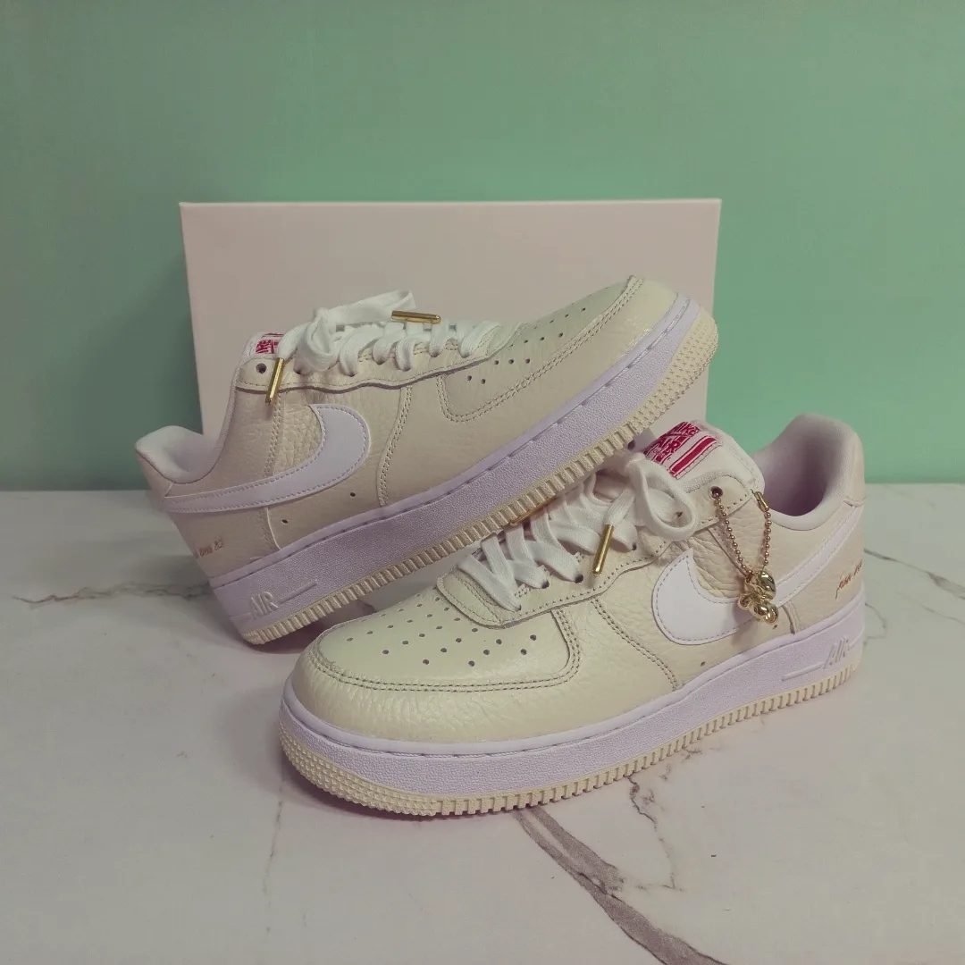 Nike Air Force 1 '07 PRM Popcorn 착용 스타일 - 1