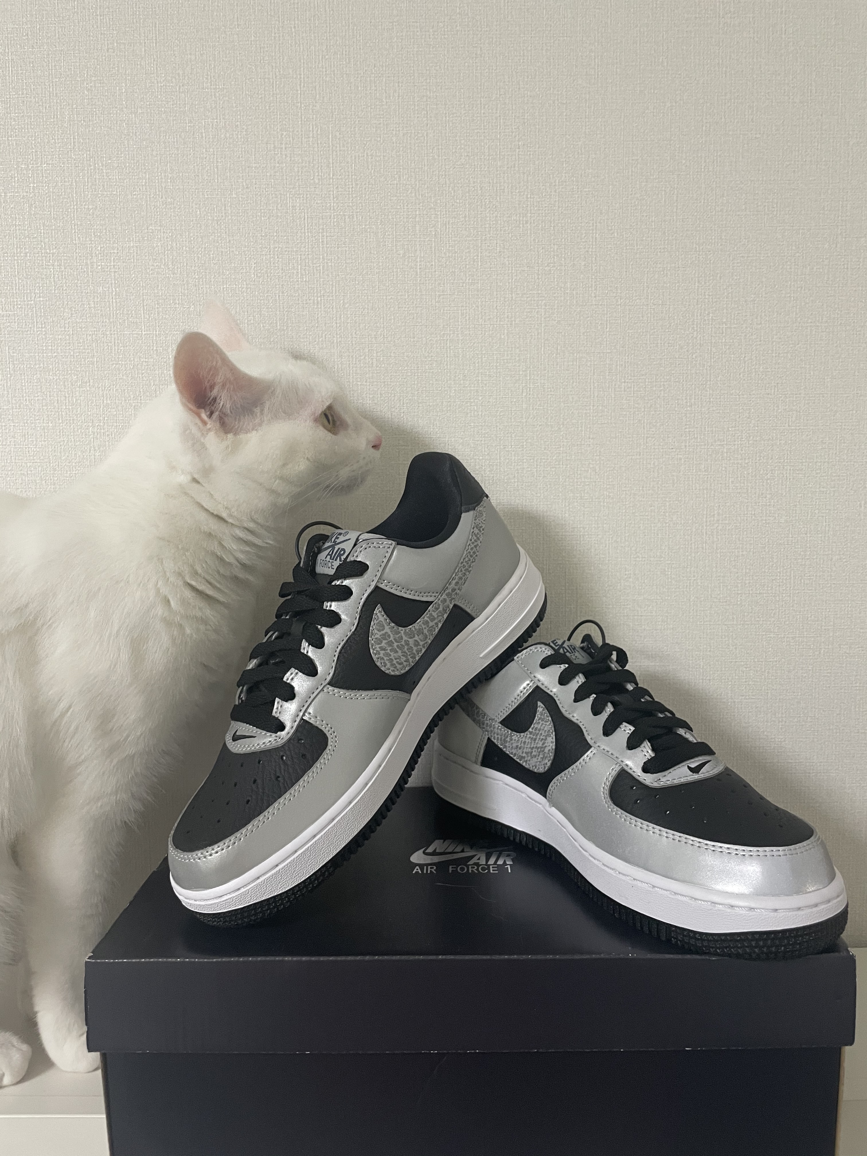 Nike NRG Solo Swoosh Fleece Hoodie Dark Grey Heather - Asia, Nike Air Force 1 B Silver Snake 착용 스타일 - 2