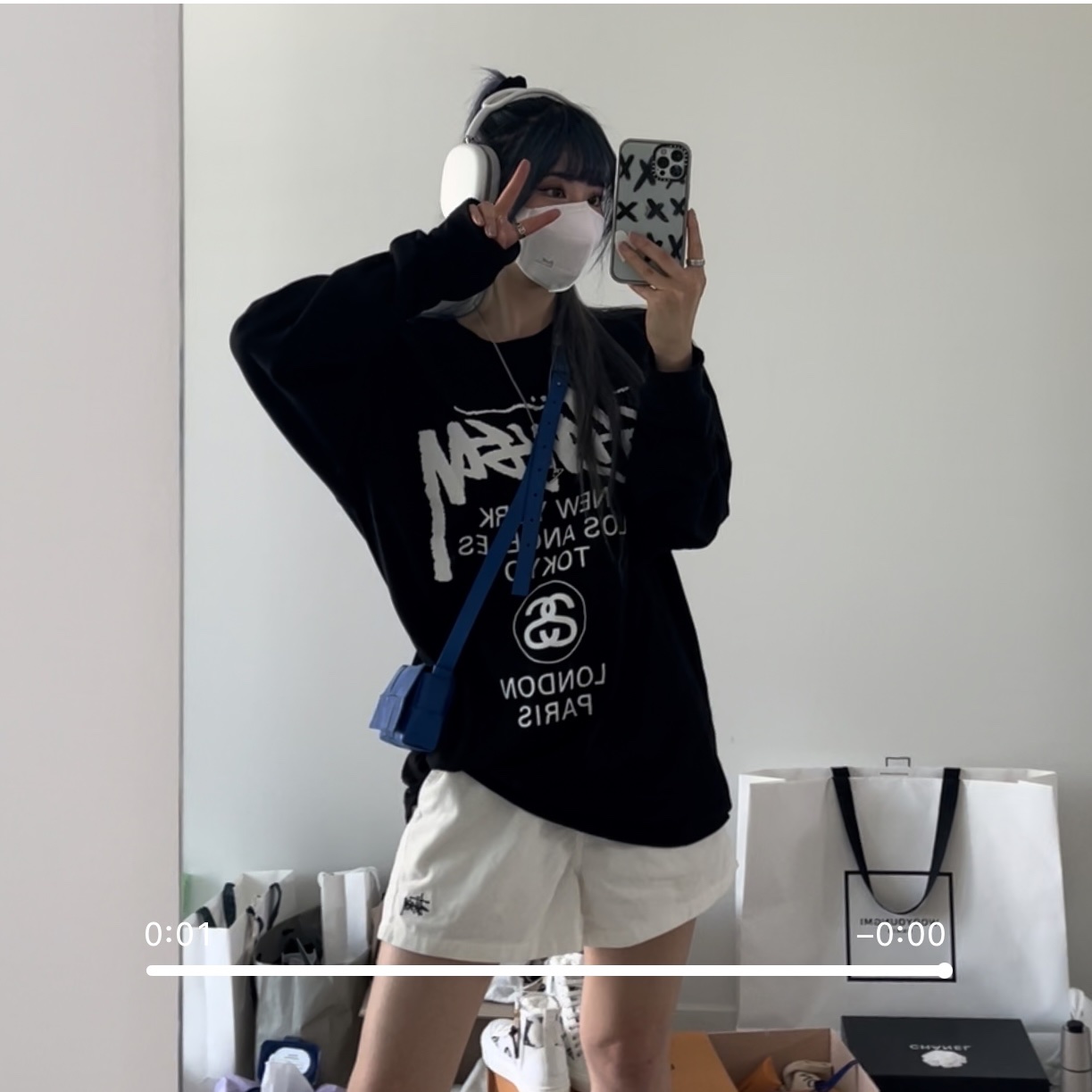 Stussy World Tour LS T-Shirt Black, Apple AirPods Max Lightning Silver (Korean Ver.) 착용 스타일 - 2
