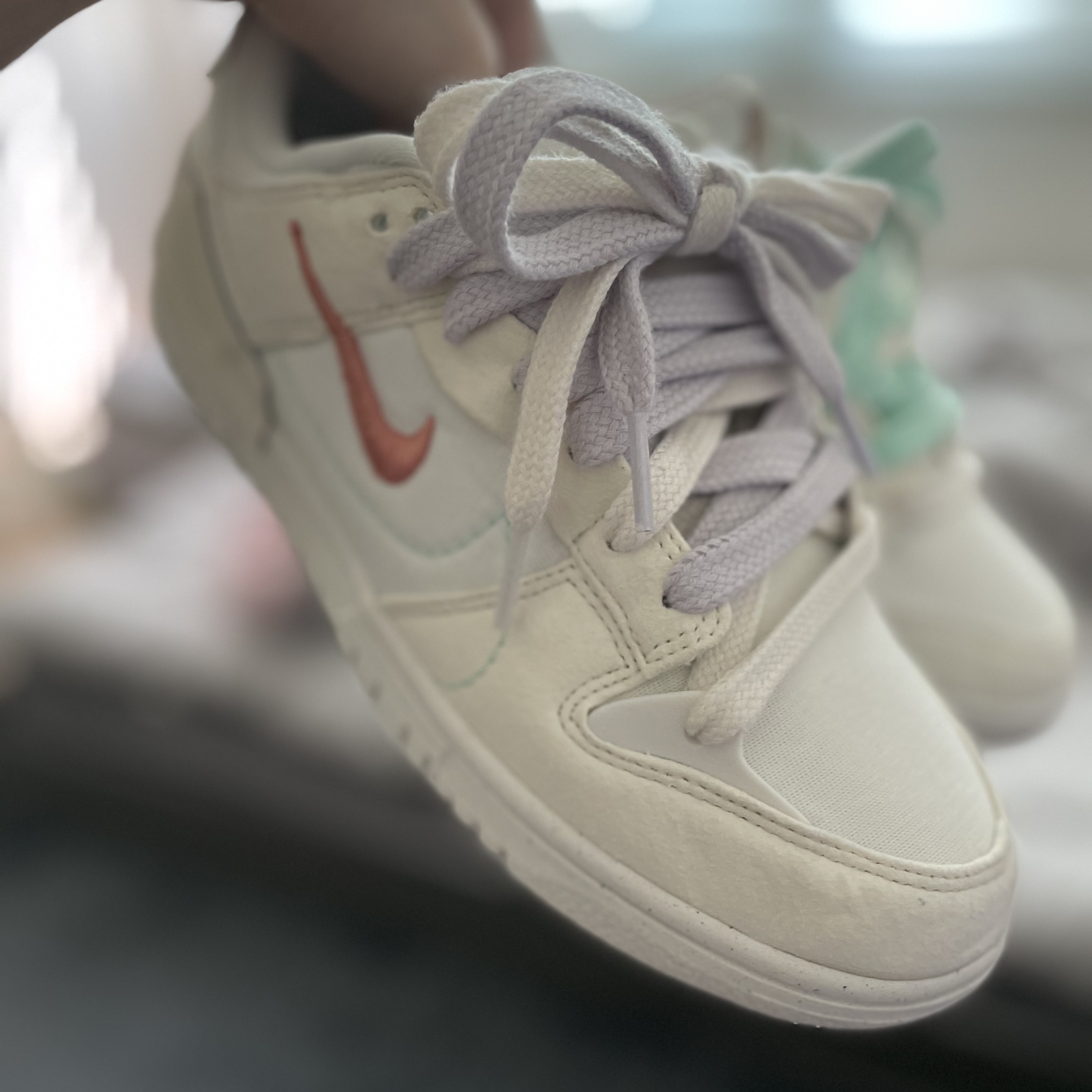 (W) Nike Dunk Low Disrupt 2 Pale Ivory Sail 착용 스타일 - 2