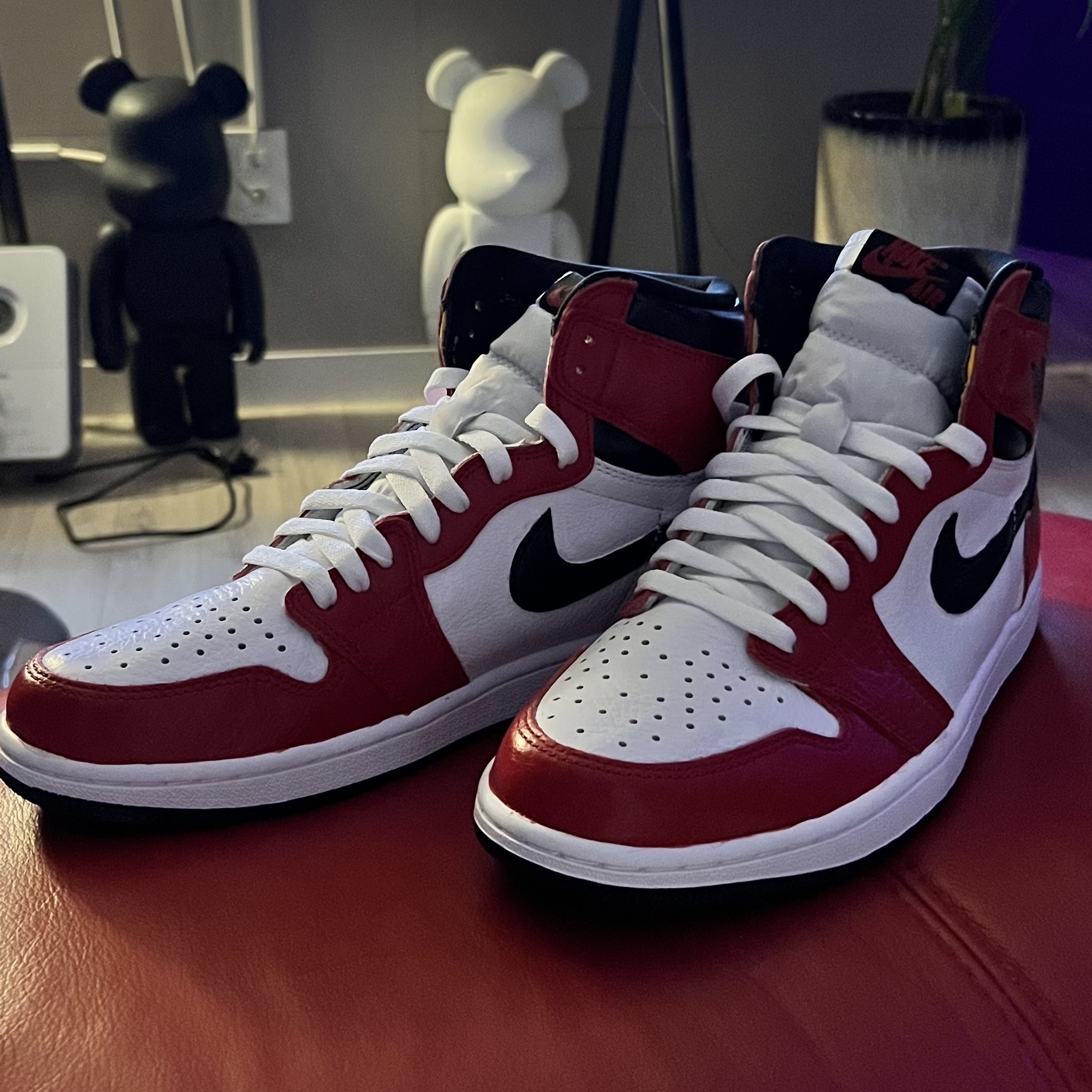 Jordan 1 Retro High OG Light Fusion Red 착용 스타일