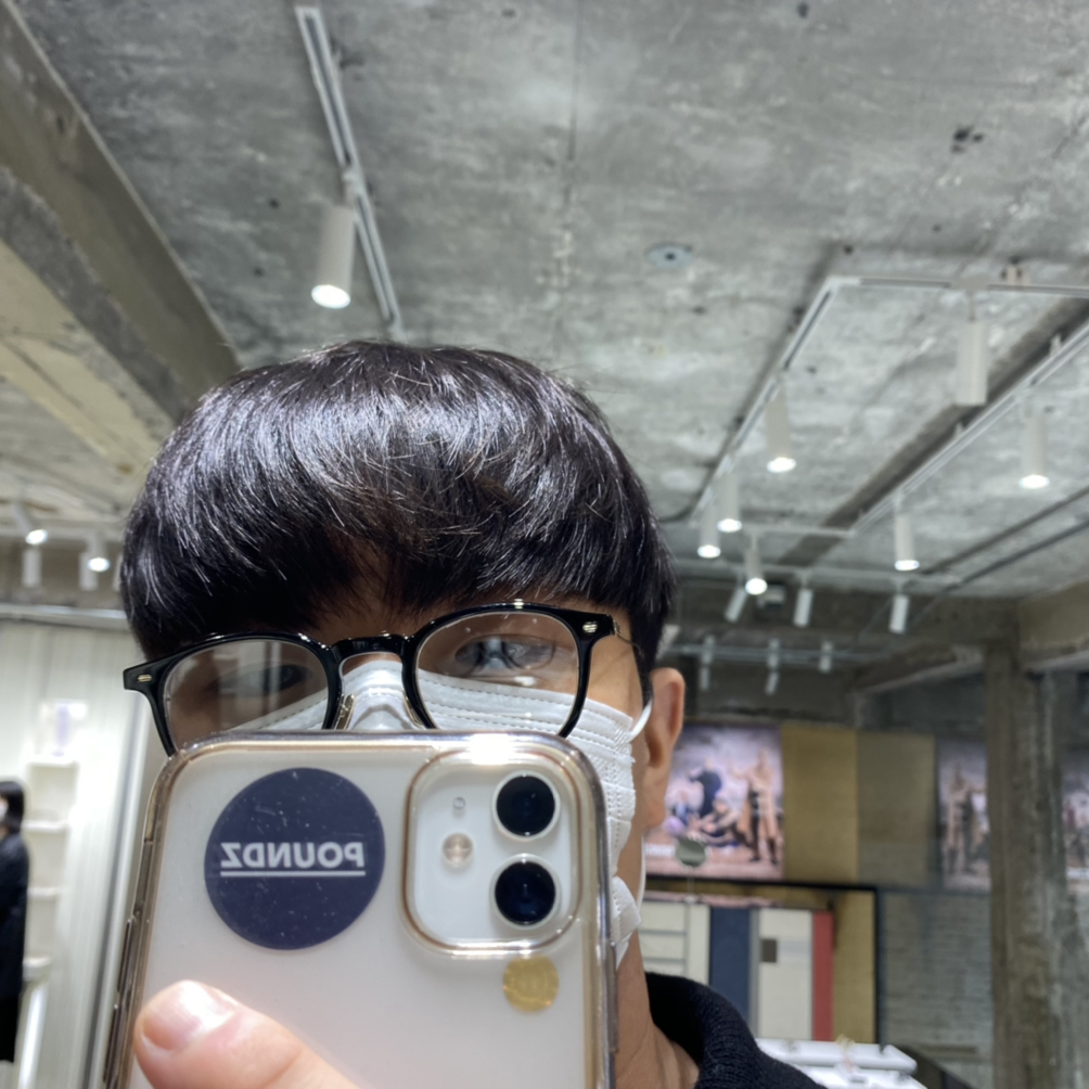 KREAM 프로필 이미지