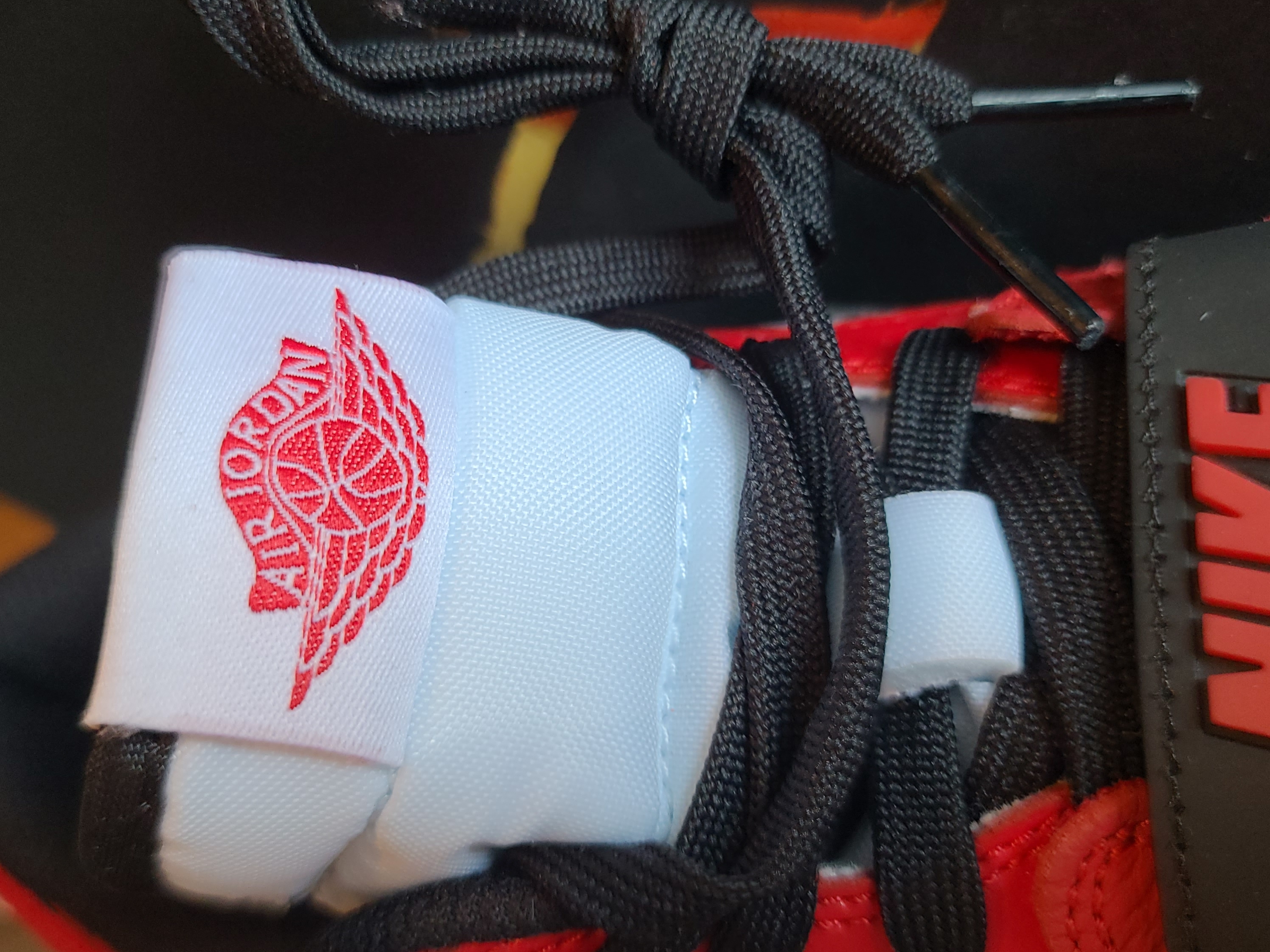 (GS) Jordan Legacy 312 Low White Gym Red 착용 스타일 - 1