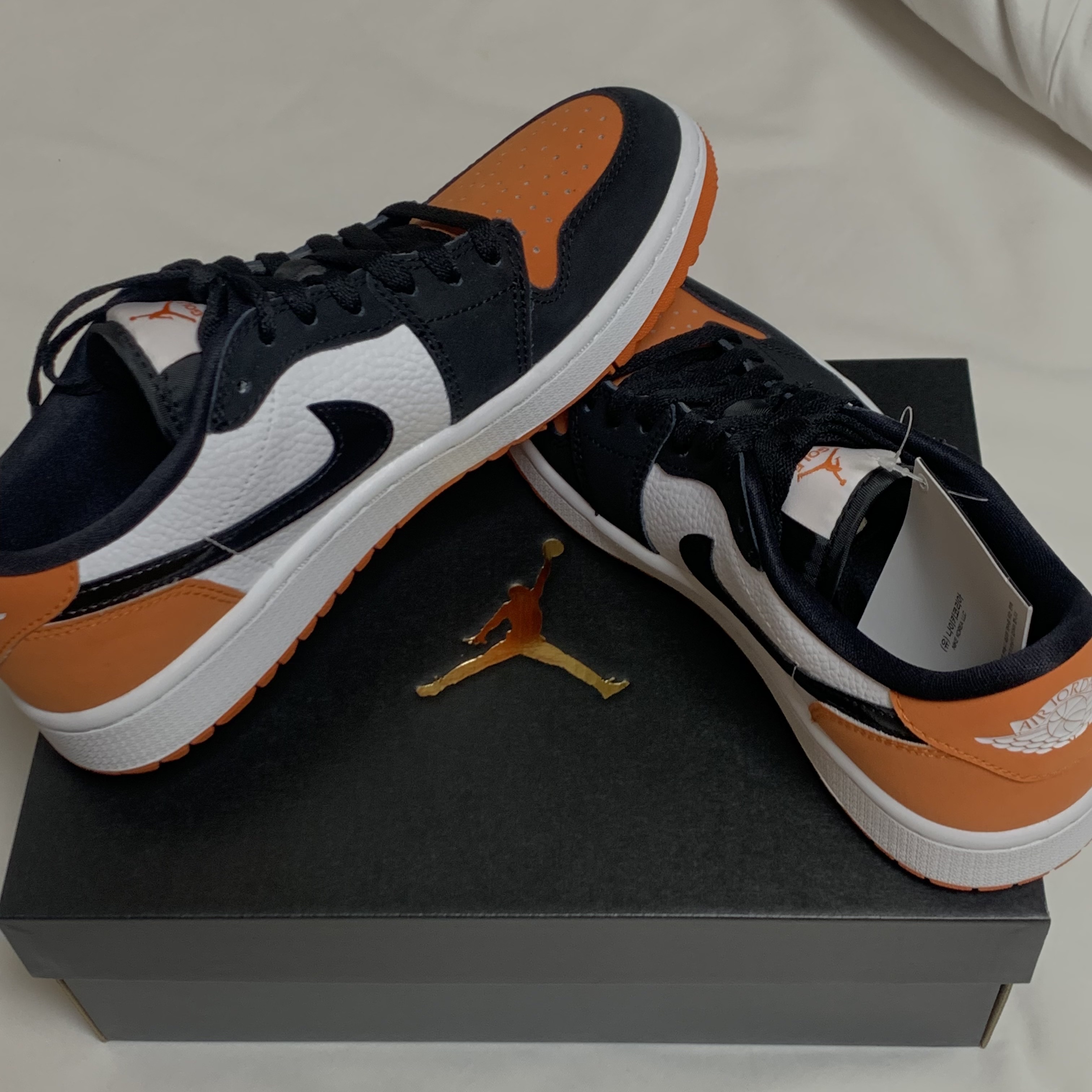 Jordan 1 Low Golf Starfish 착용 스타일 - 1