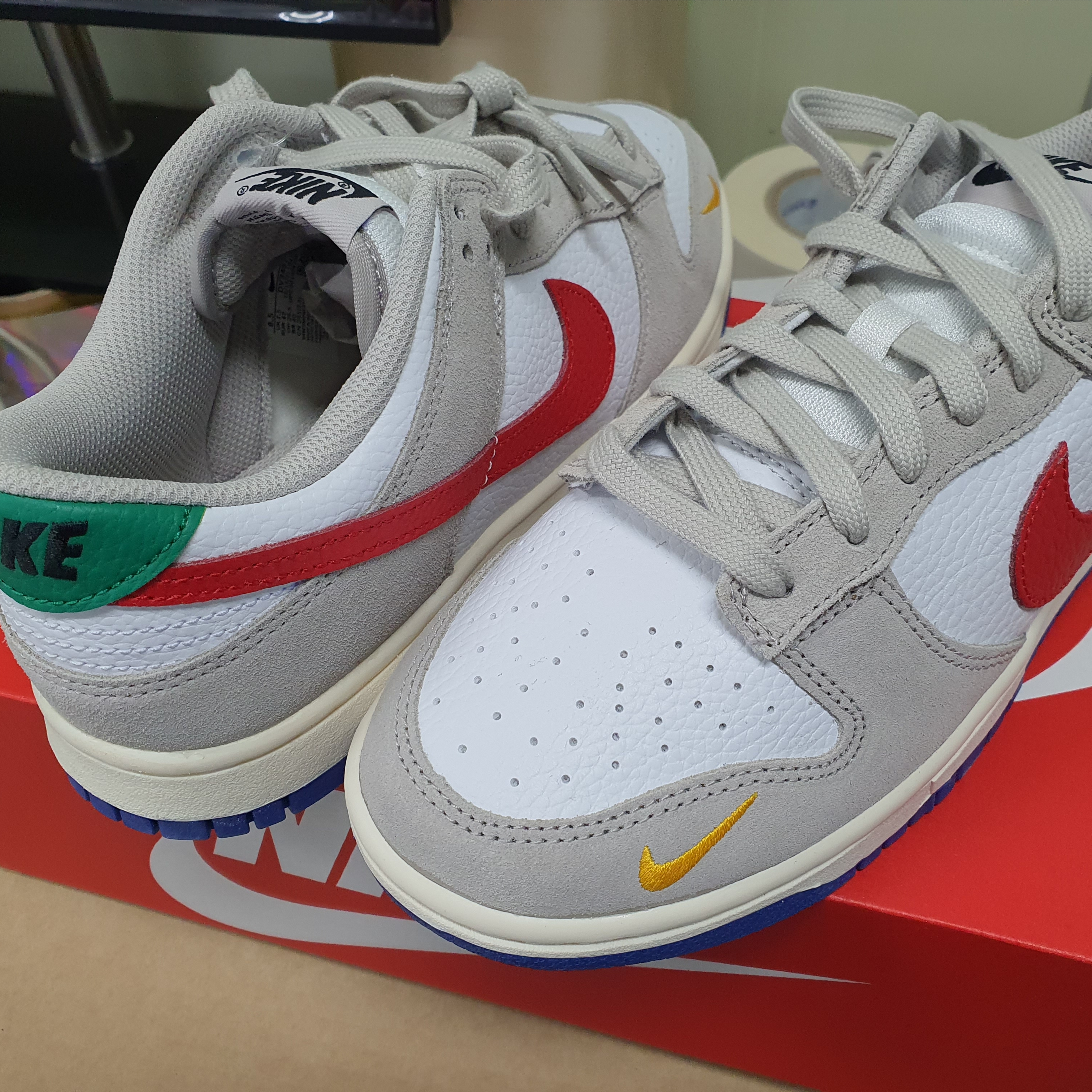 Nike Dunk Low Light Iron Ore 착용 스타일
