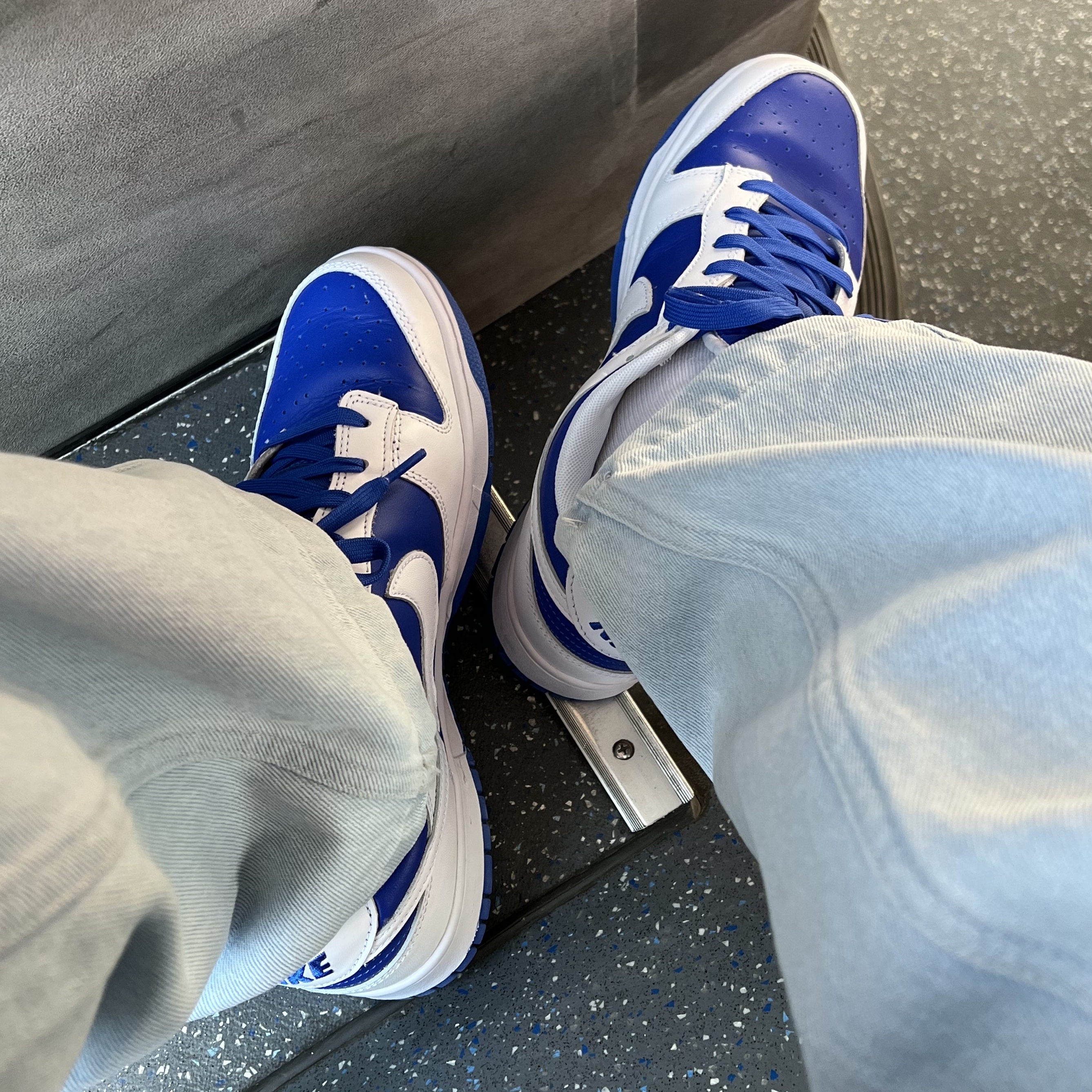Nike Dunk Low Retro Racer Blue and White 착용 스타일 - 1