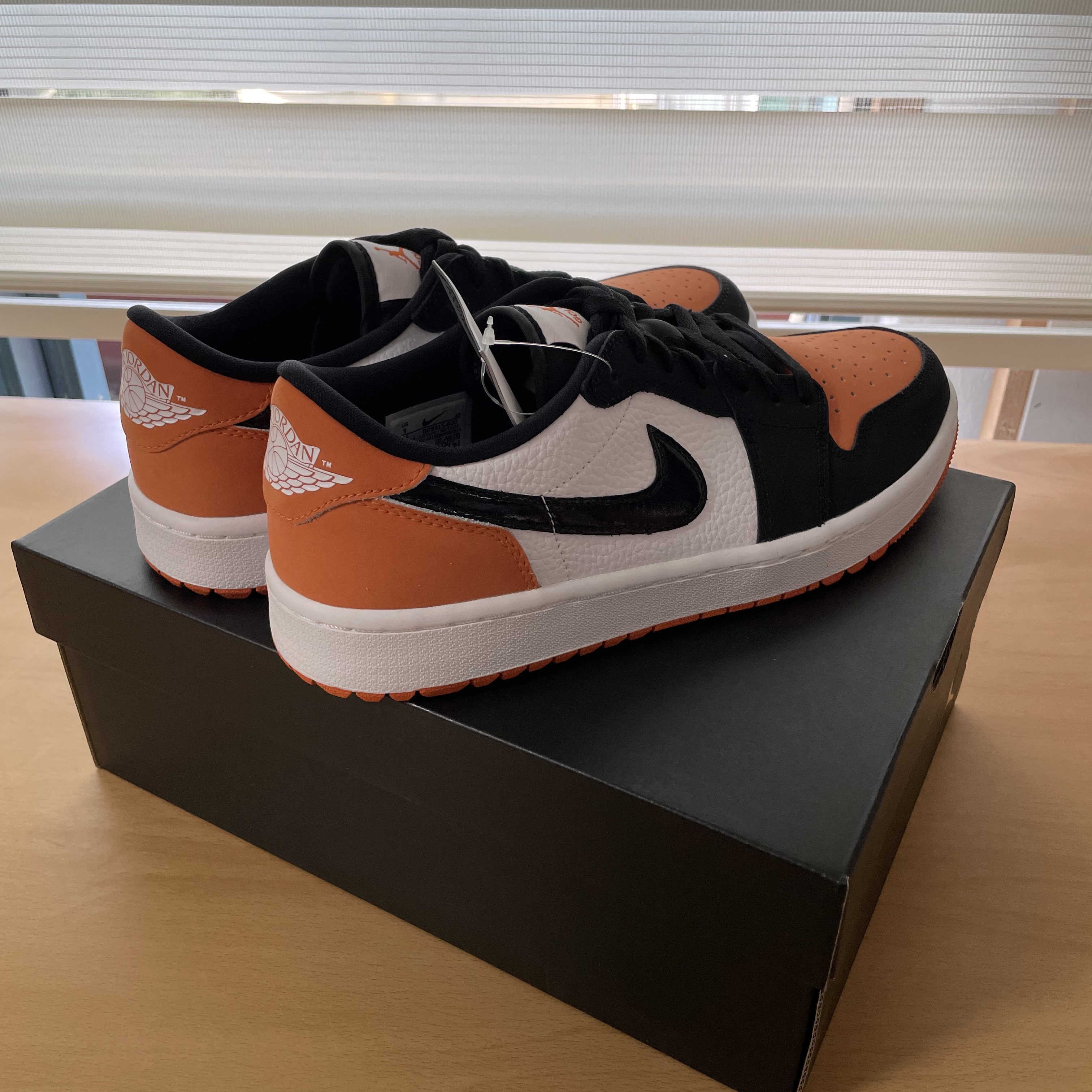 Jordan 1 Low Golf Starfish 착용 스타일 - 2