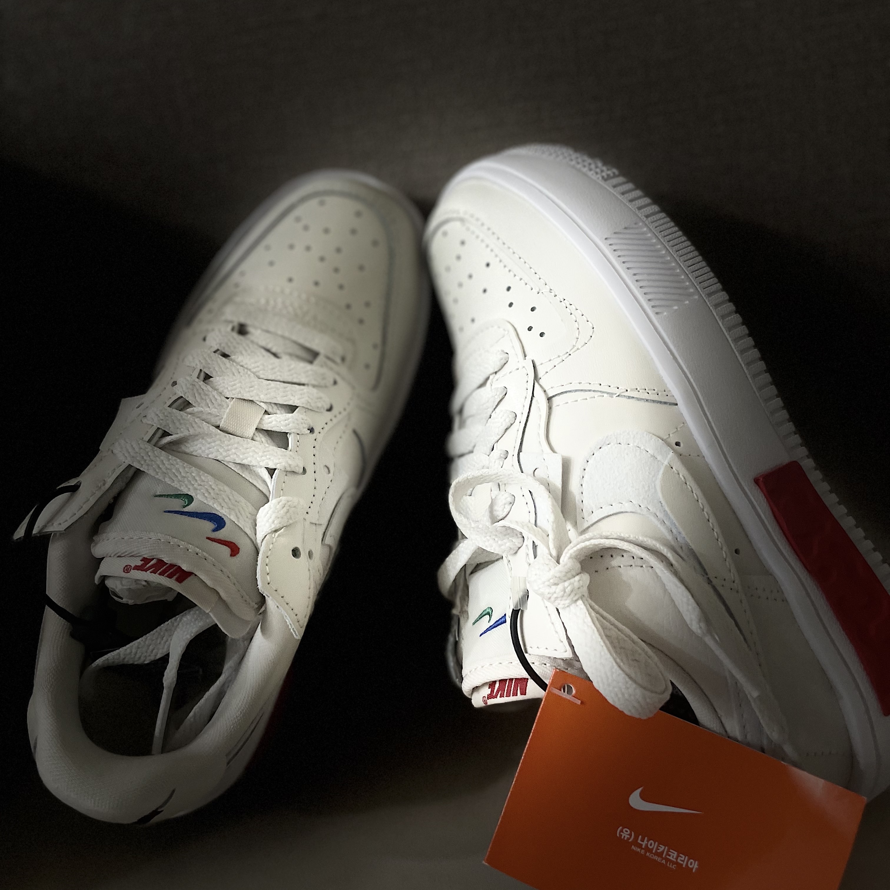 (W) Nike Air Force 1 Fontanka Phantom White 착용 스타일