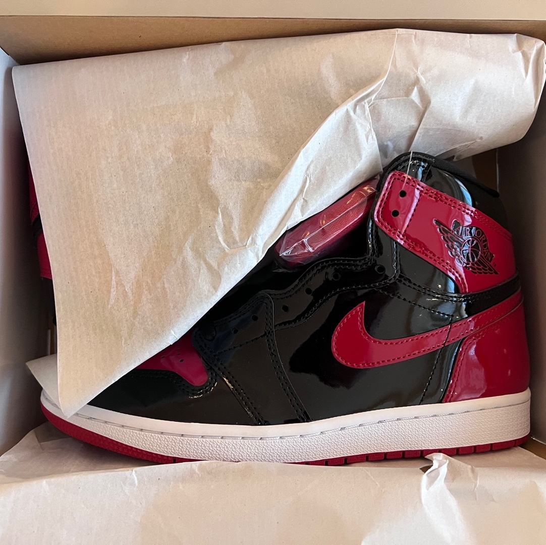 Jordan 1 Retro High OG Patent Bred 착용 스타일 - 2