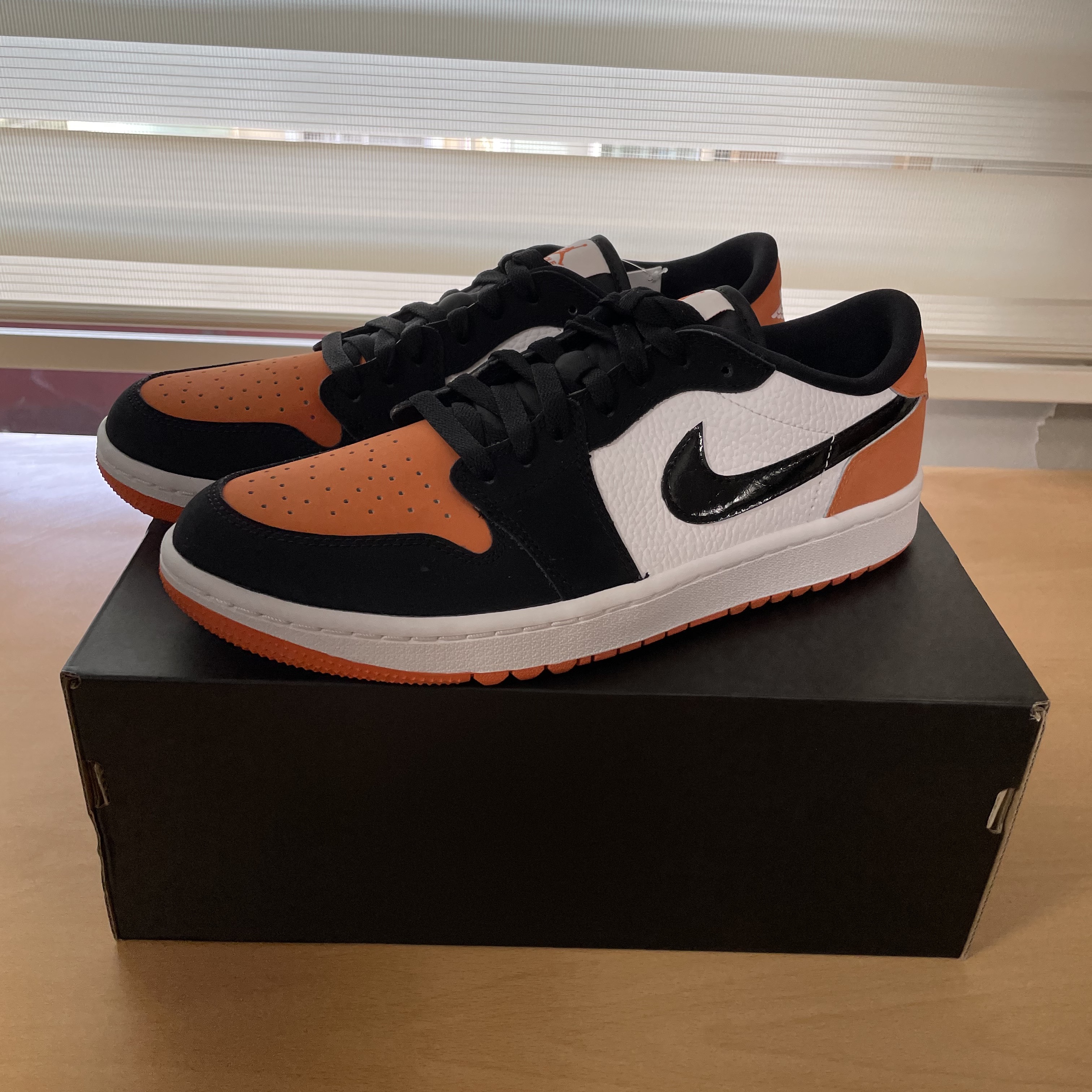 Jordan 1 Low Golf Starfish 착용 스타일 - 3