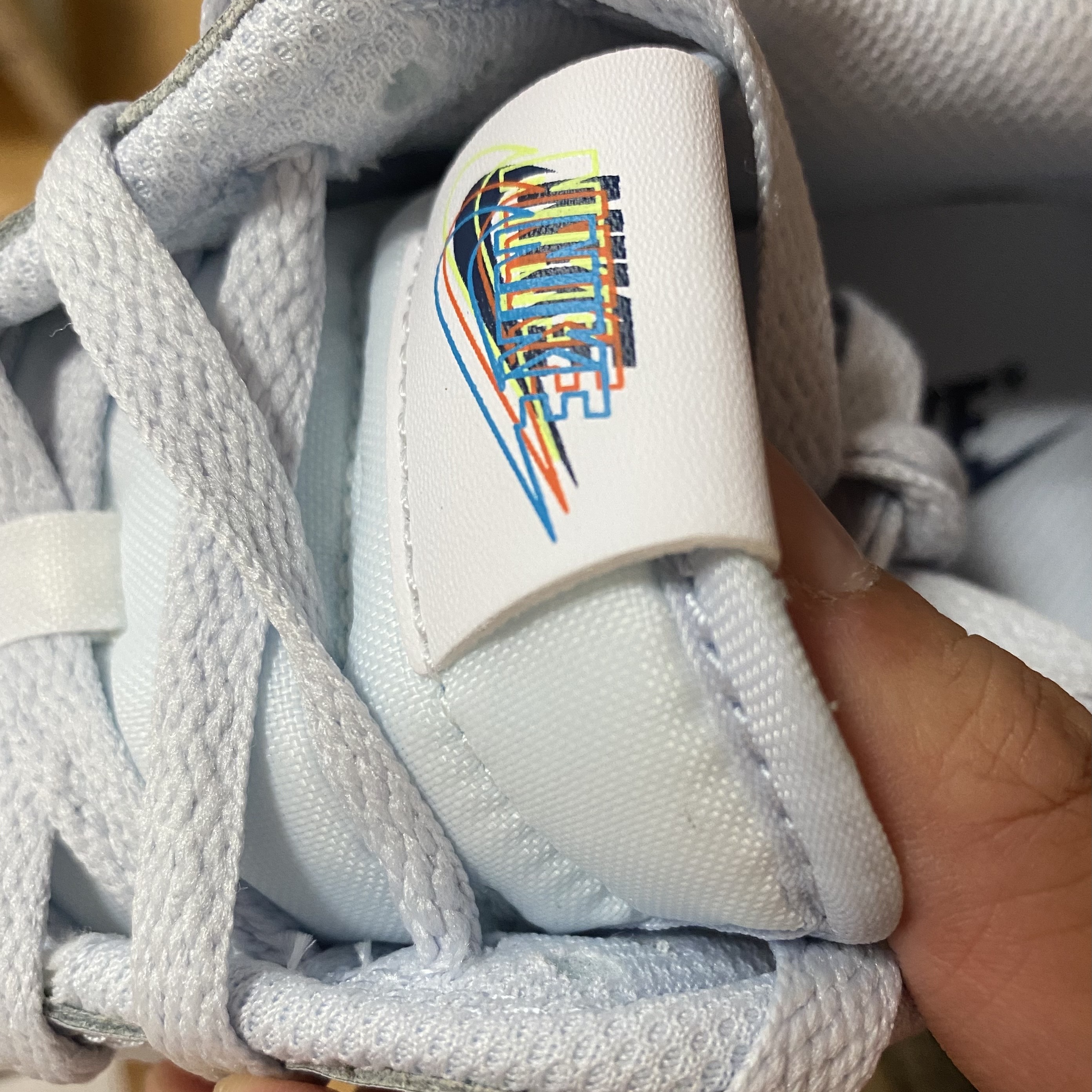 Nike Dunk Low 3D Swoosh White Grey, Nike Dunk Low Retro Wolf Grey 착용 스타일 - 2