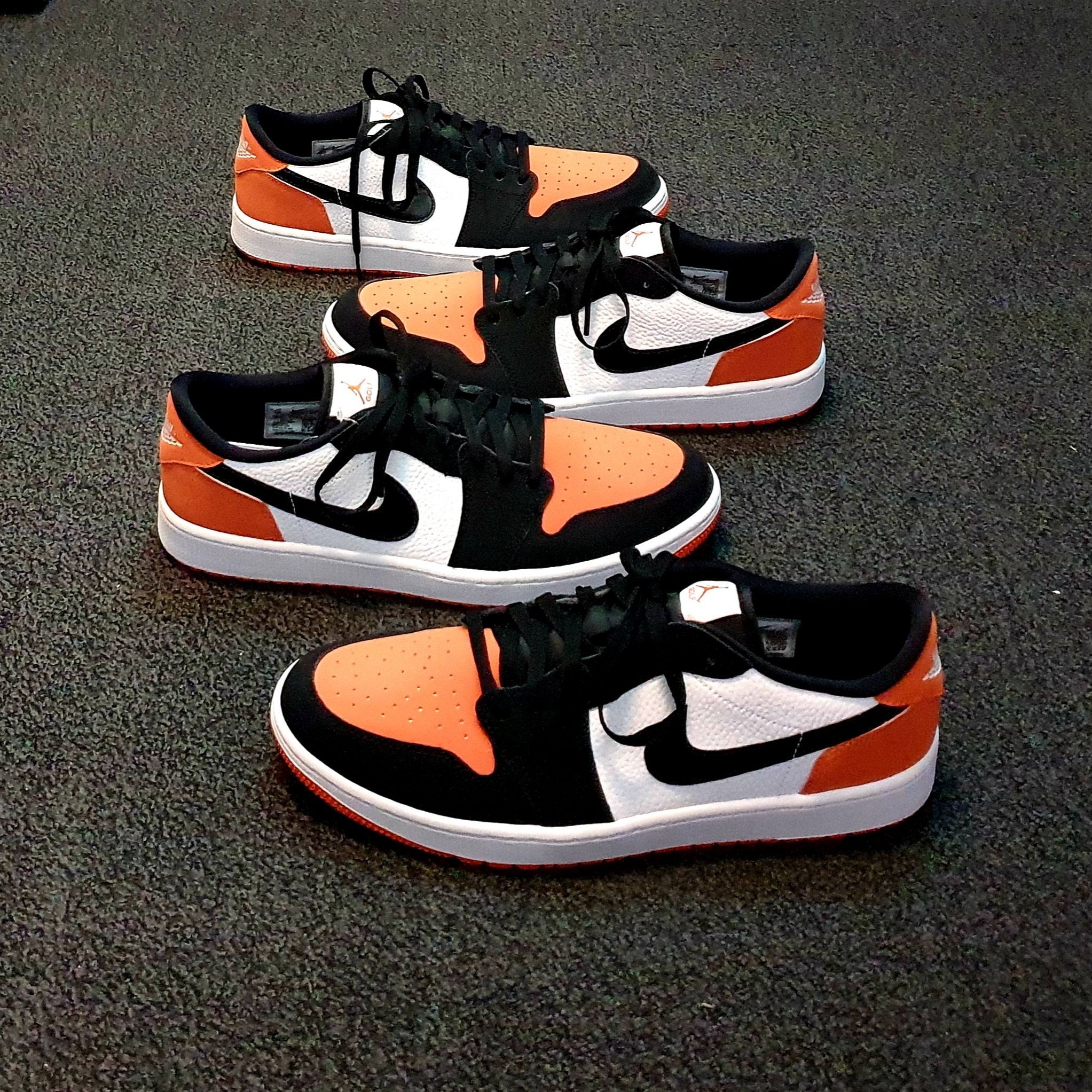 Jordan 1 Low Golf Starfish 착용 스타일