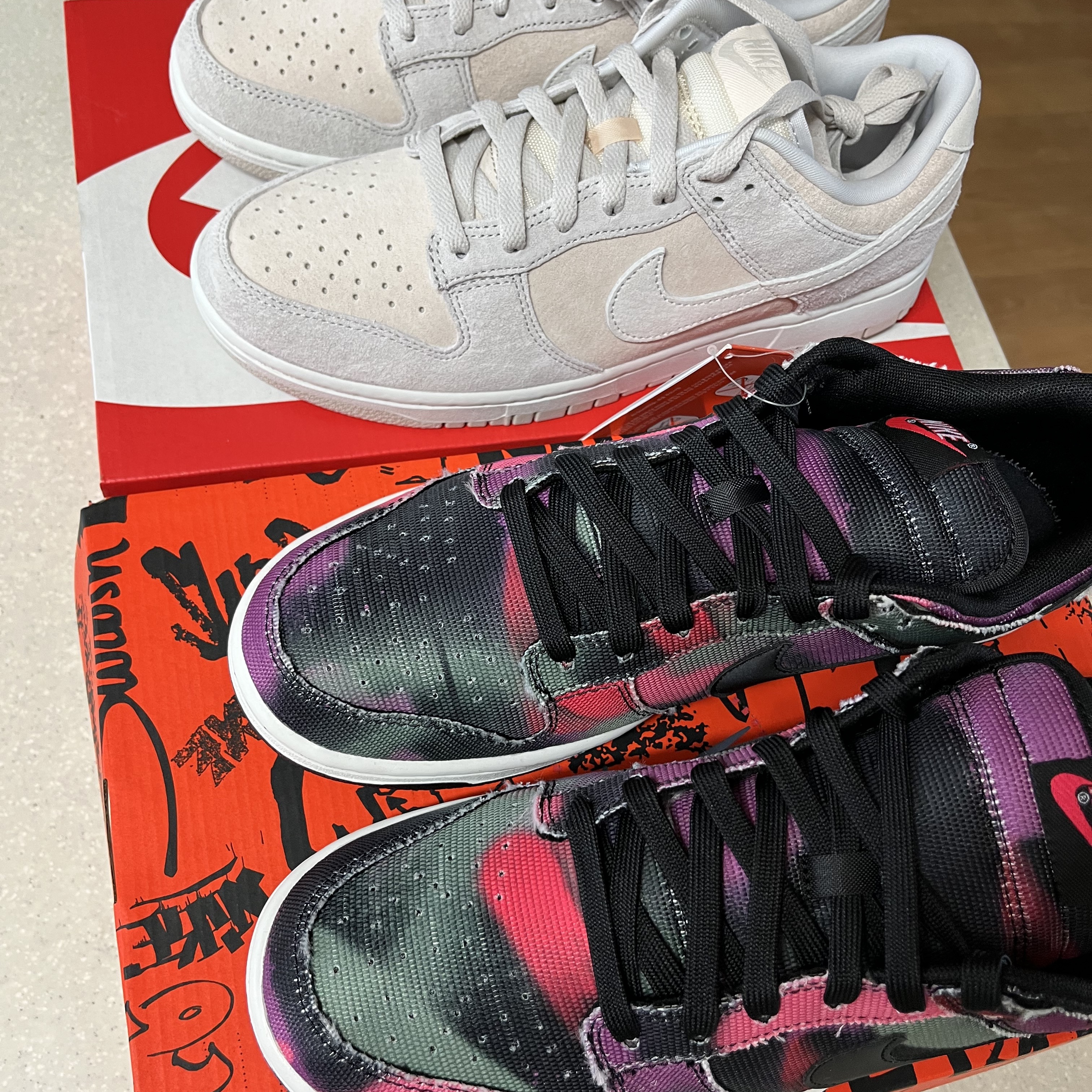Nike Dunk Low Retro PRM Graffiti, Nike Dunk Low Retro PRM Vast Grey 착용 스타일 - 1