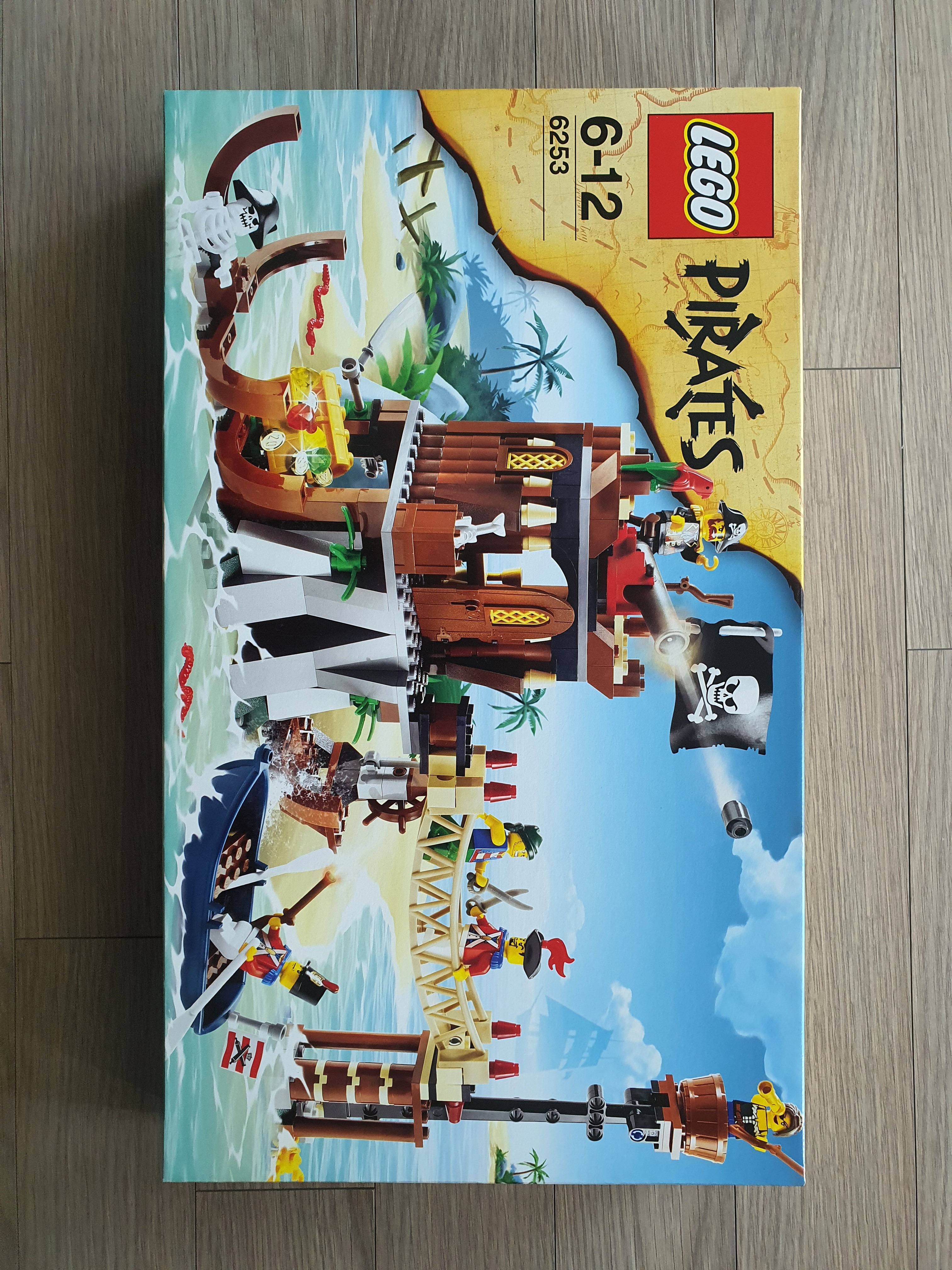 Lego Shipwreck Hideout 착용 스타일 - 1