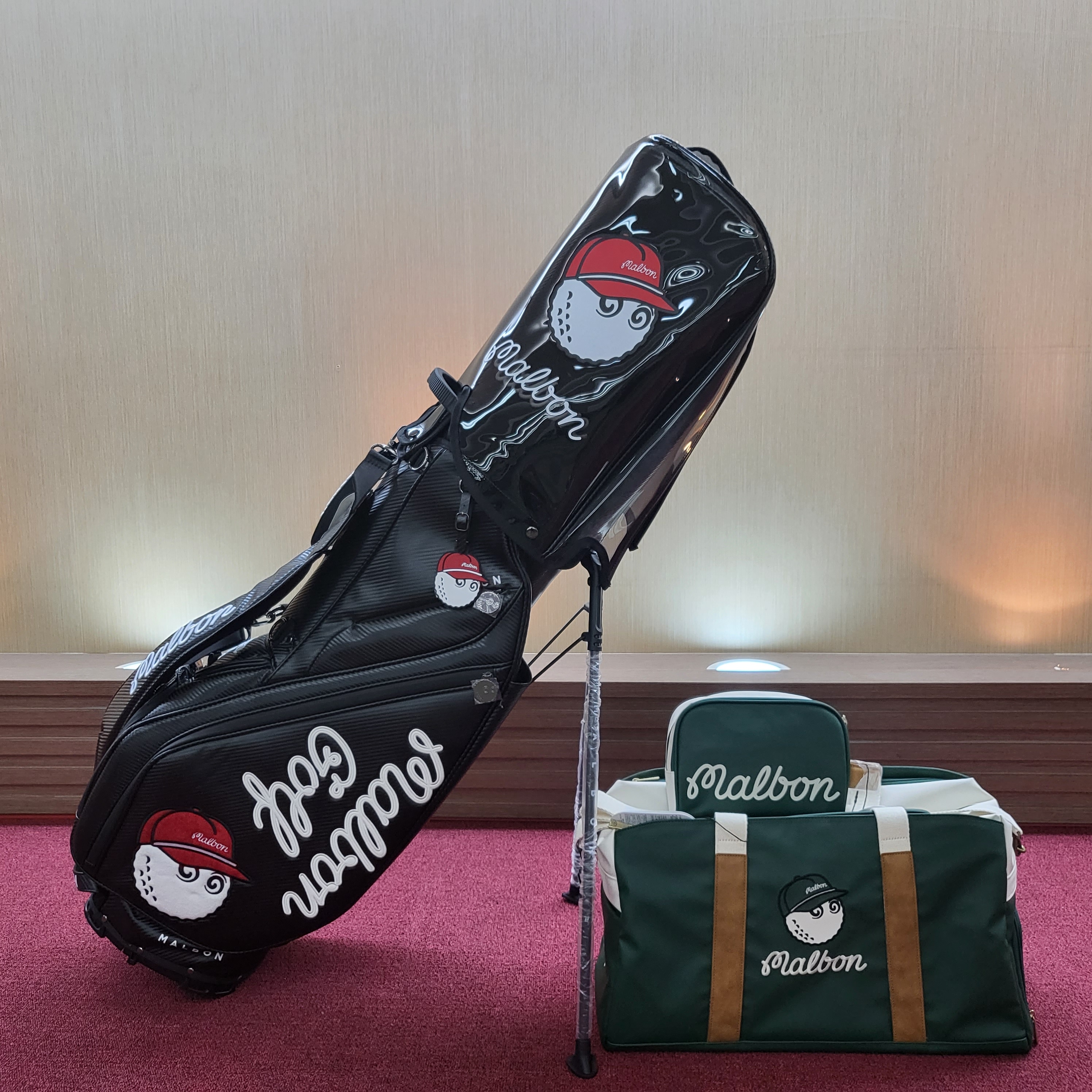 Malbon Golf M Bucket Classic Boston Bag Green, Malbon Golf Bucket Stand Bag Black 착용 스타일