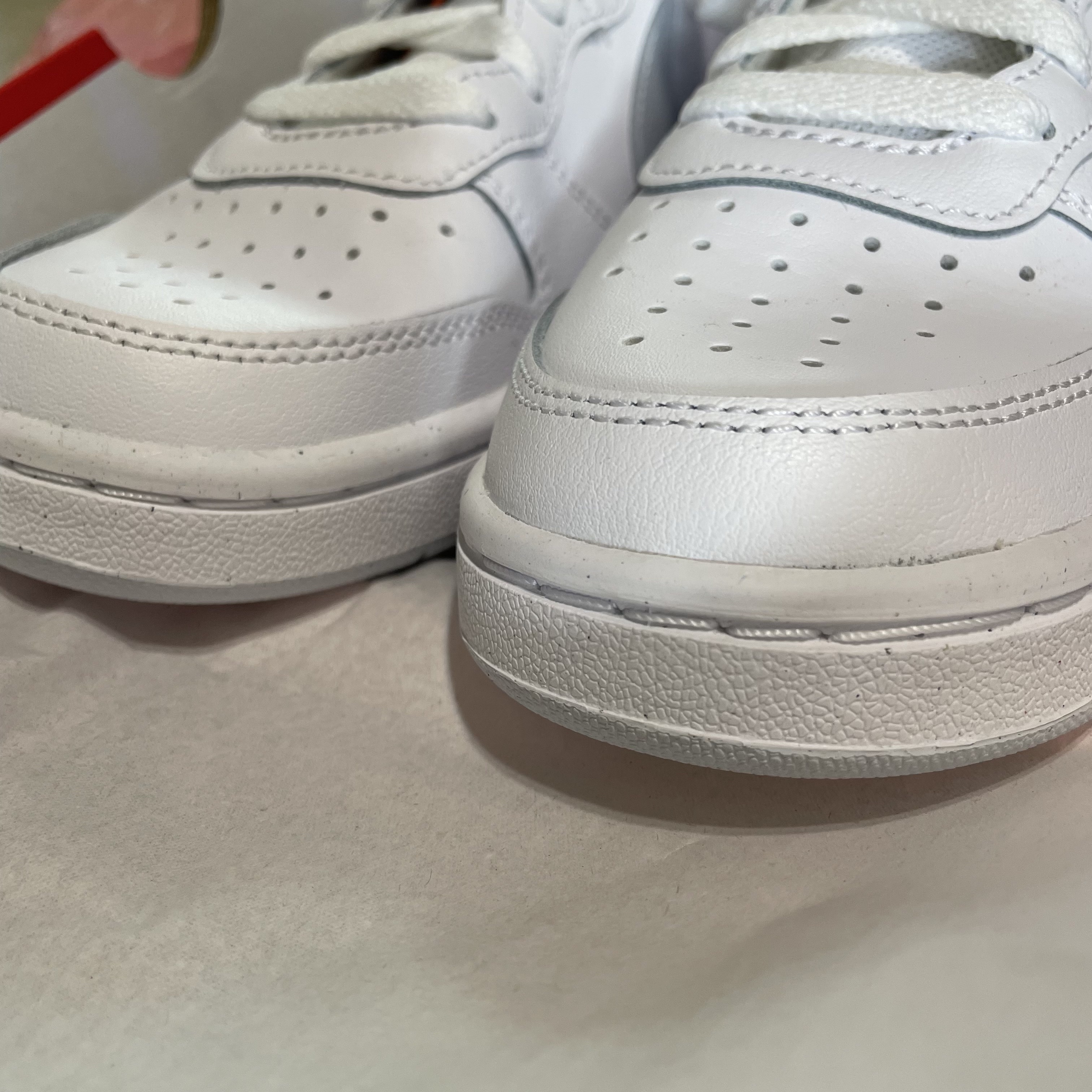 (GS) Nike Court Borough 2 White Aura 착용 스타일 - 2