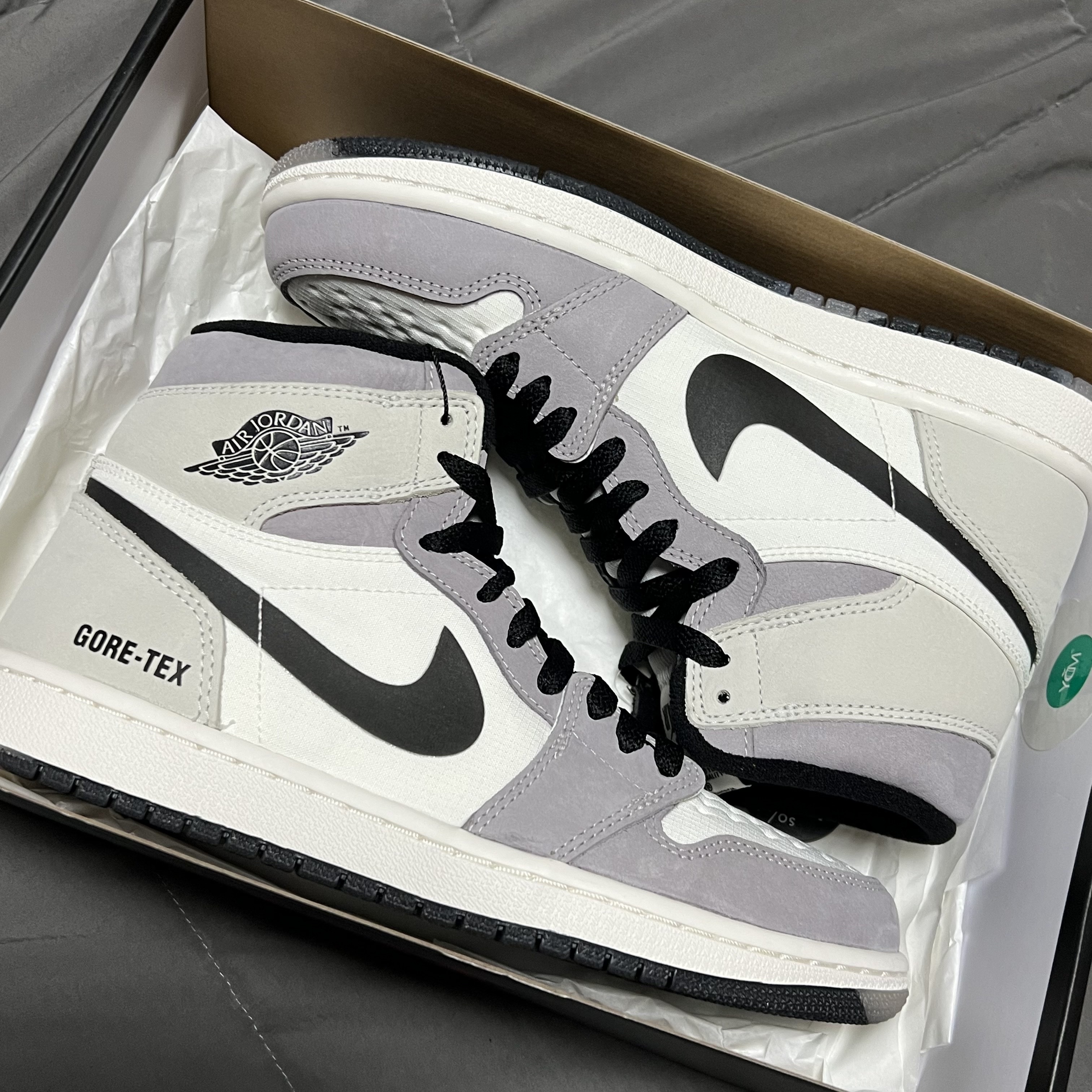 Jordan 1 Element Gore-Tex Sail 착용 스타일