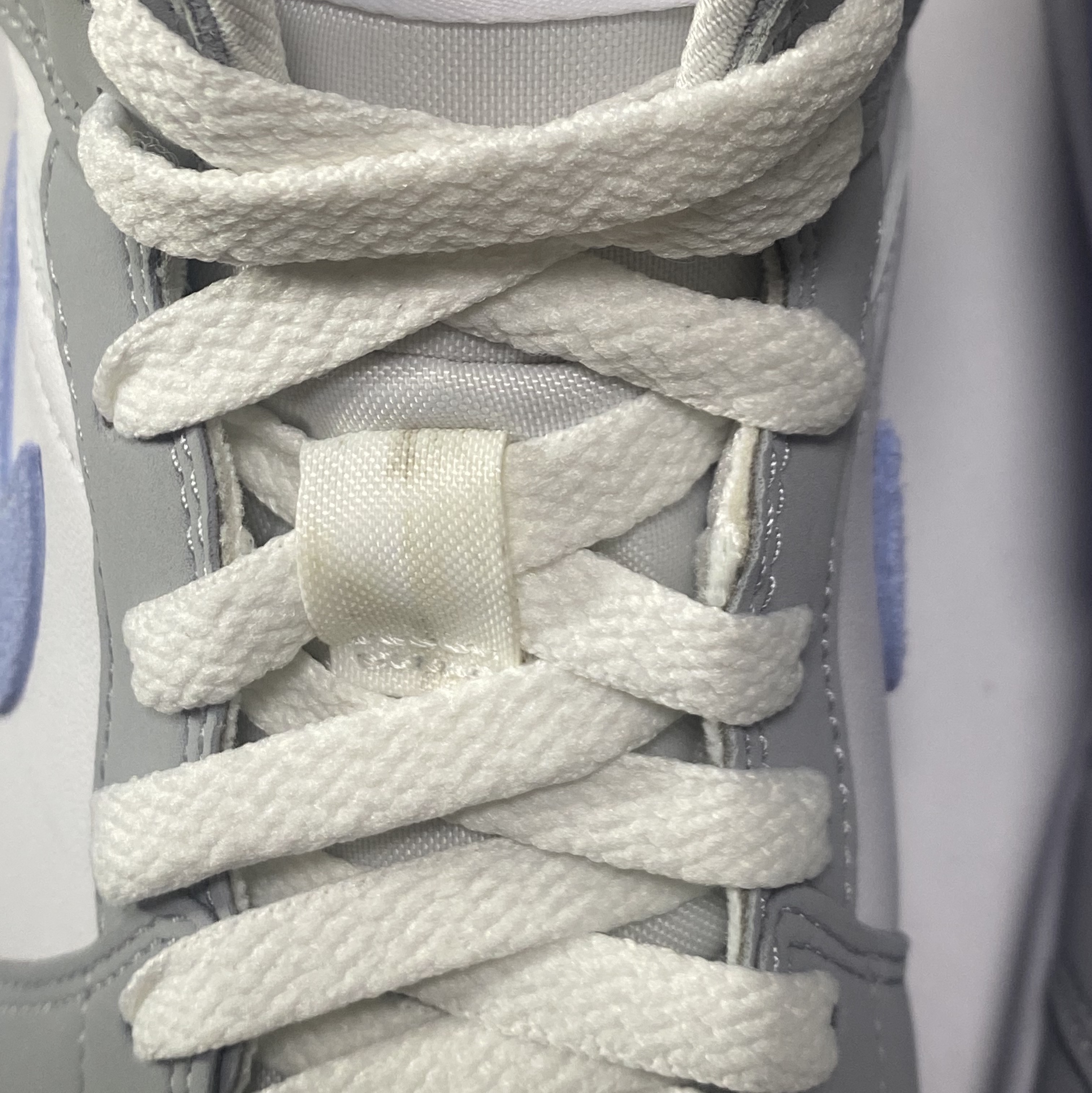 (W) Jordan 1 Mid Wolf Grey 착용 스타일