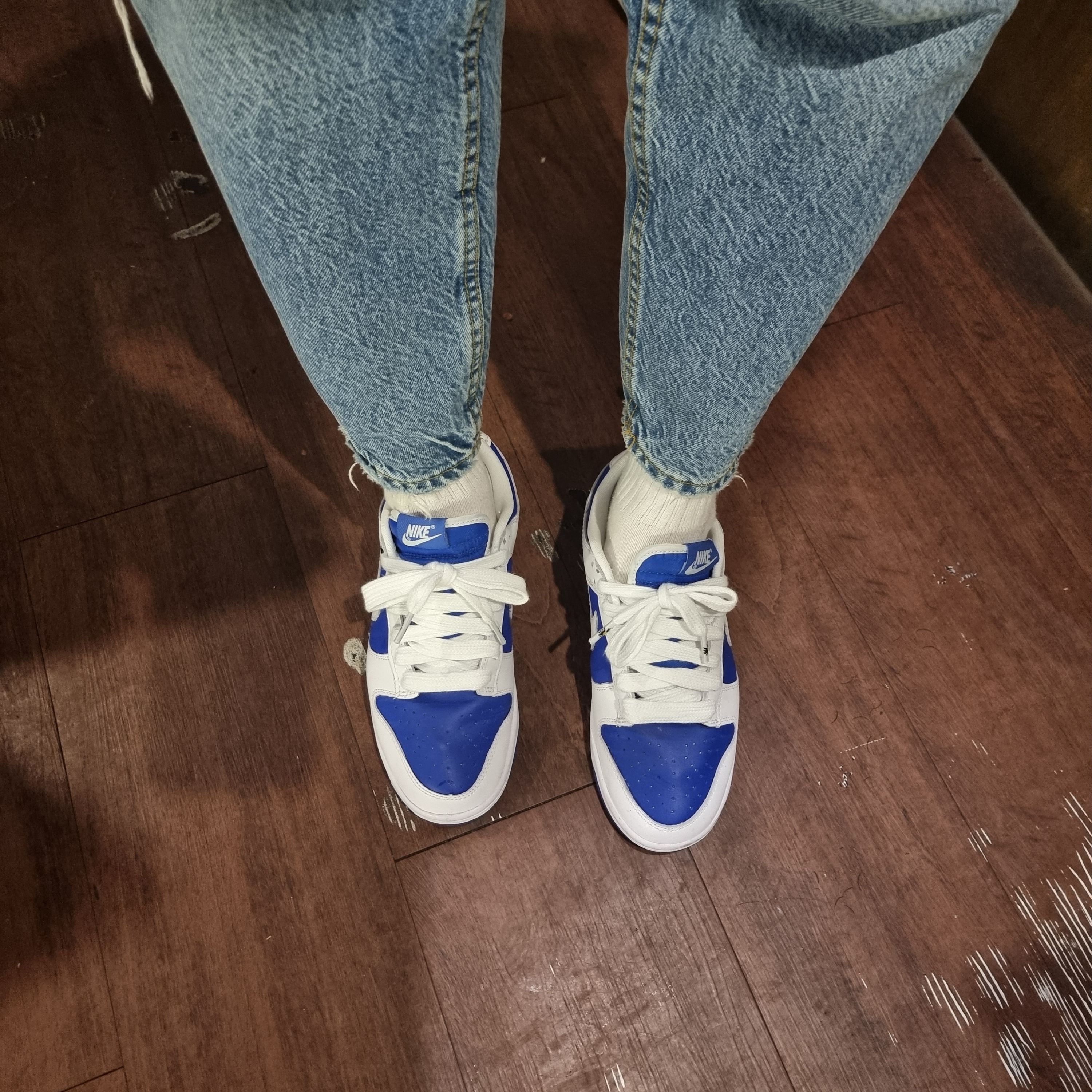 Nike Dunk Low Retro Racer Blue and White 착용 스타일 - 2
