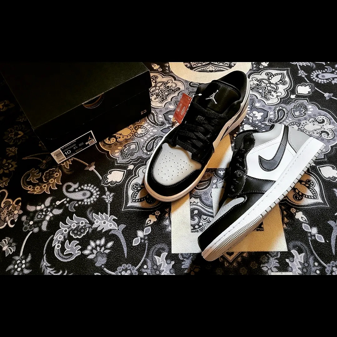 Jordan 1 Low Light Smoke Grey Black 착용 스타일 - 1