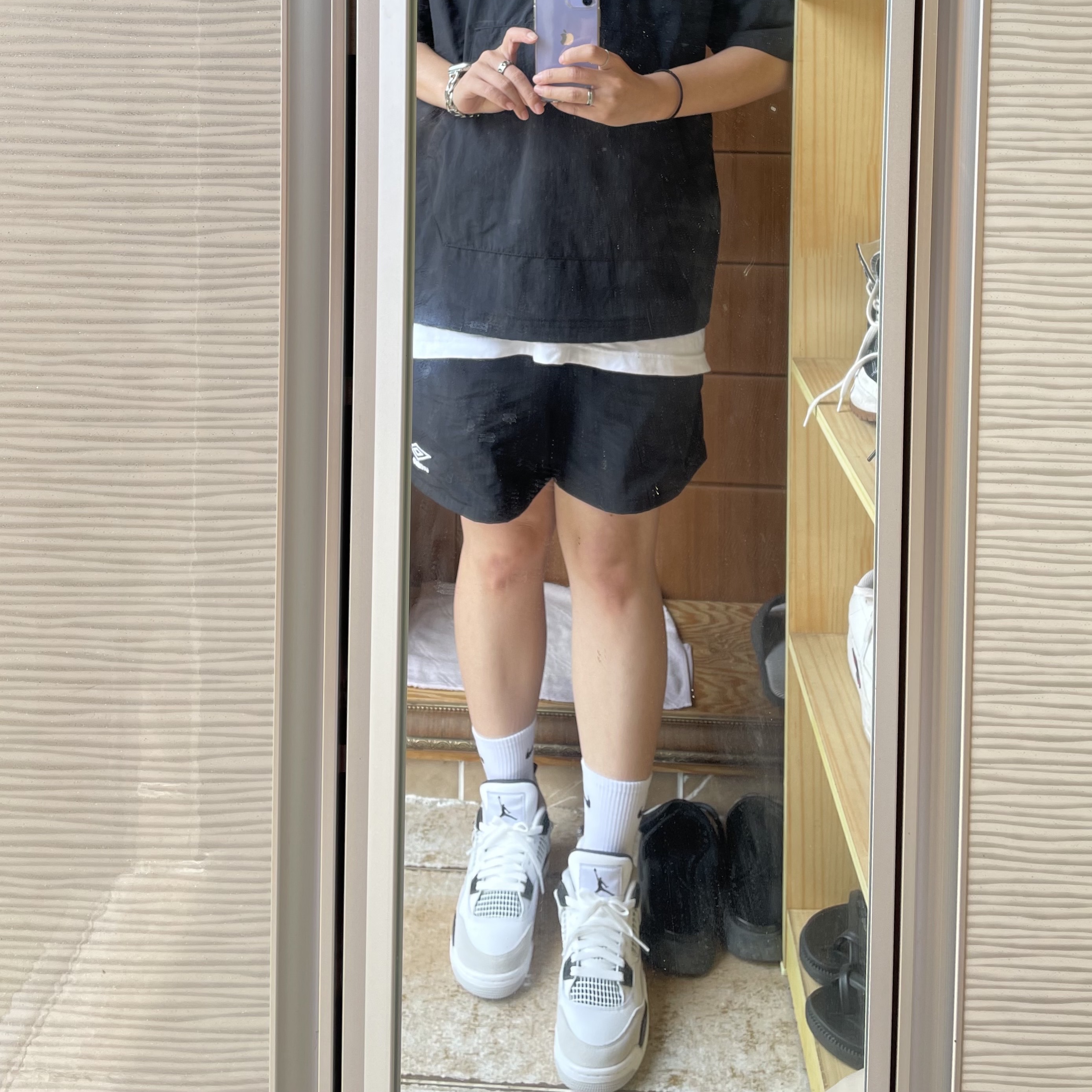 (GS) Jordan 4 Retro White and Black 착용 스타일