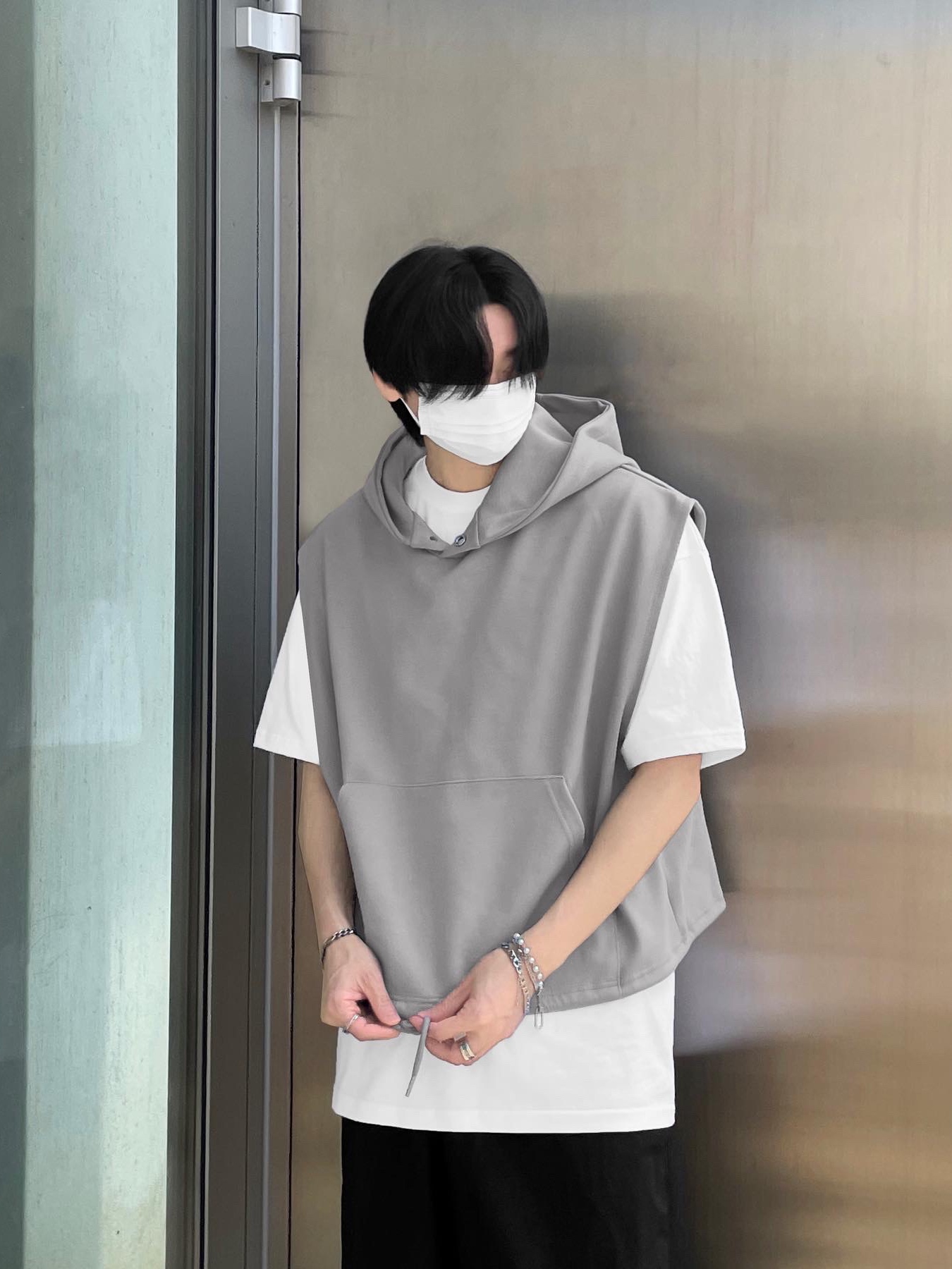 Balenciaga Defender Sneakers Beige 착용 스타일 - 5
