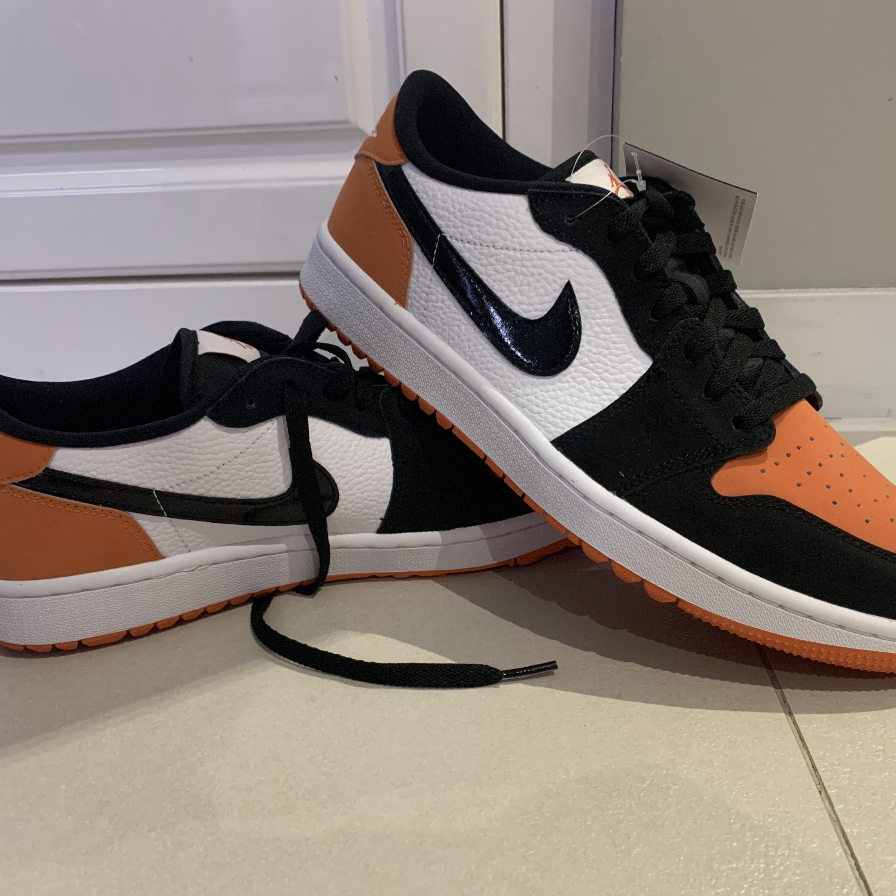 Jordan 1 Low Golf Starfish 착용 스타일 - 1