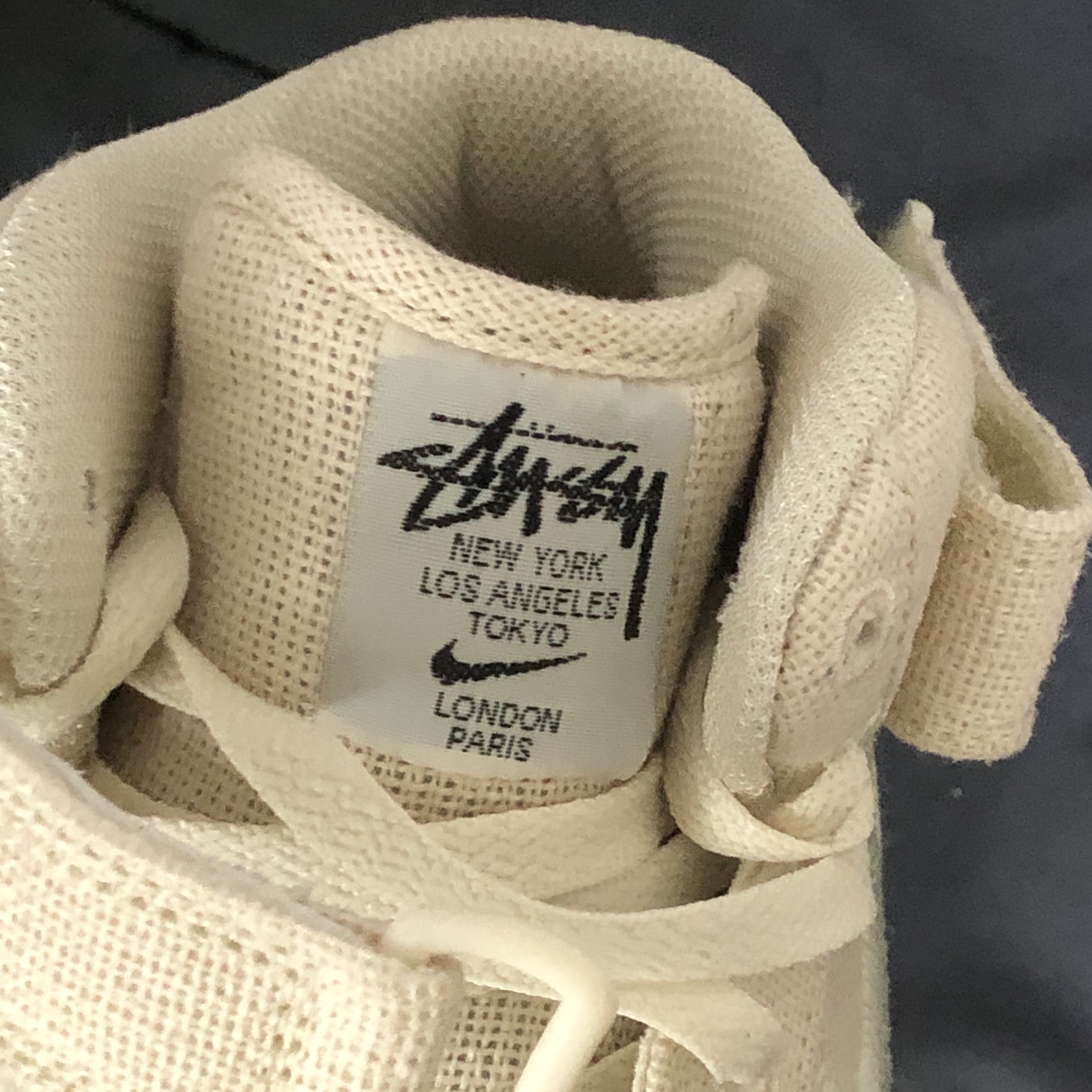 Nike x Stussy Air Force 1 '07 Mid SP Fossil 착용 스타일 - 4