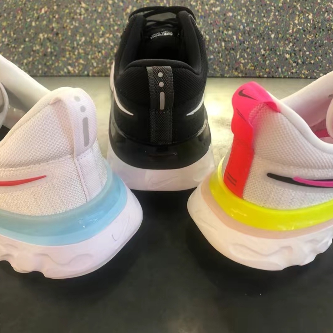 Nike React Infinity Run Flyknit 2 Black White 착용 스타일 - 3
