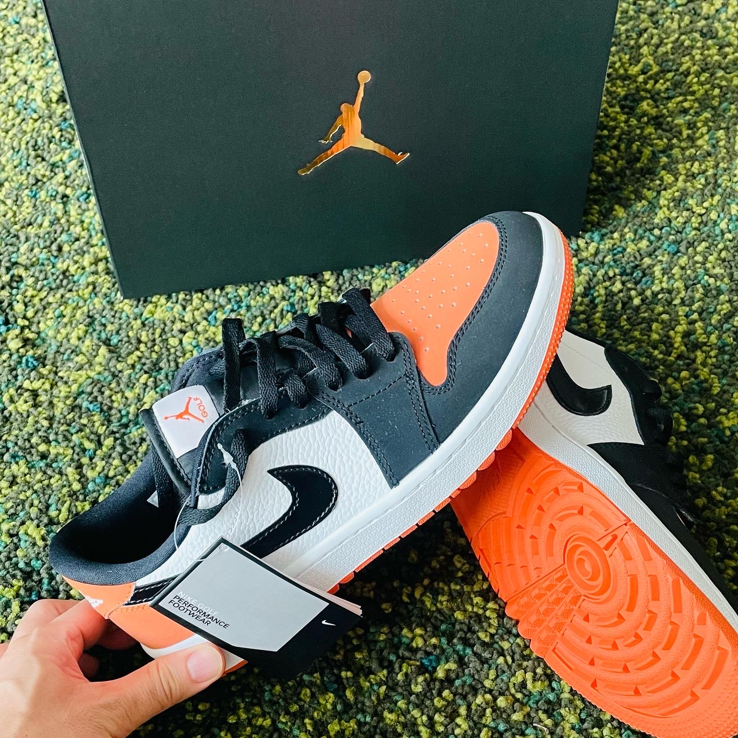 Jordan 1 Low Golf Starfish 착용 스타일