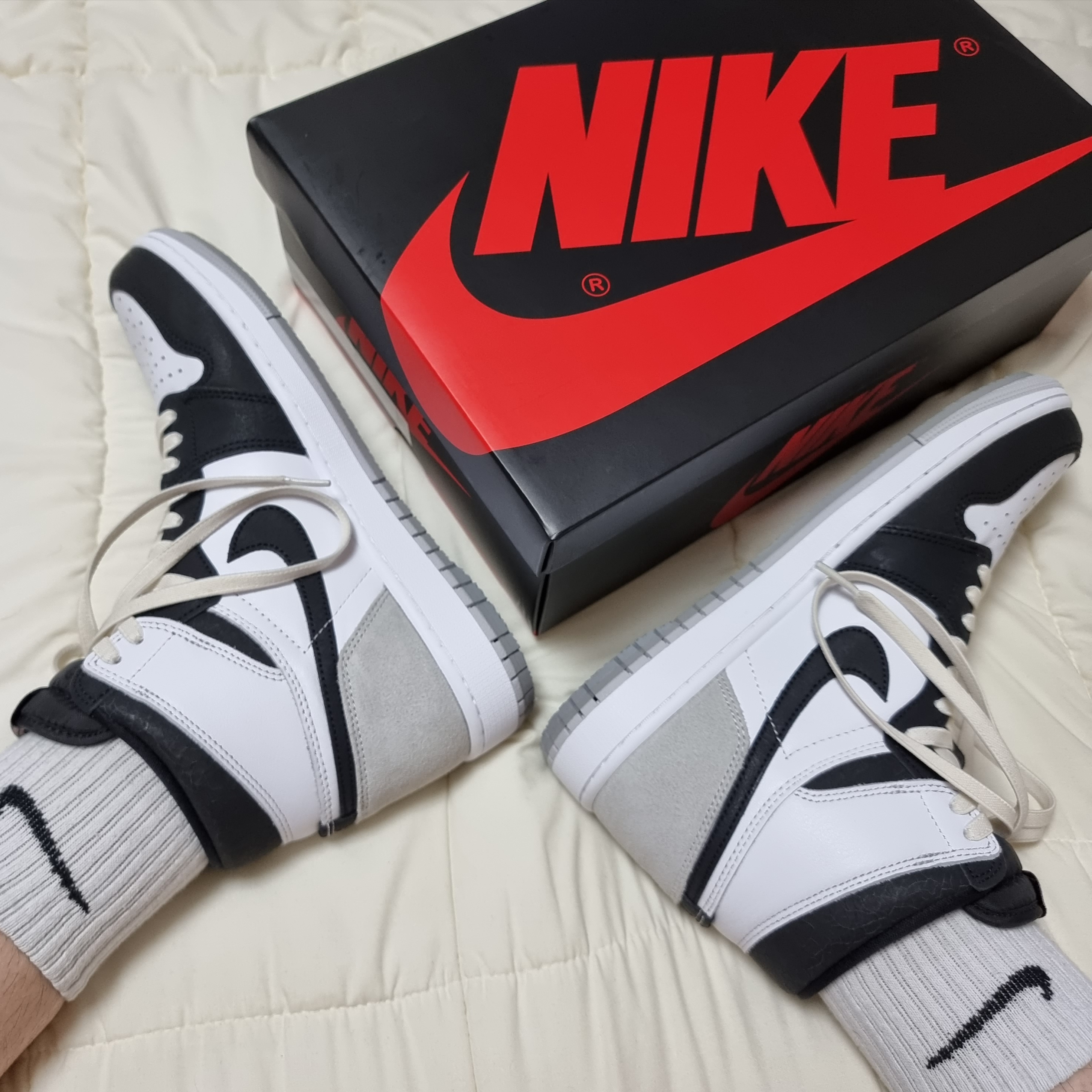 Jordan 1 Retro High OG Bleached Coral, (GS) Jordan 1 Retro High OG Bleached Coral 착용 스타일