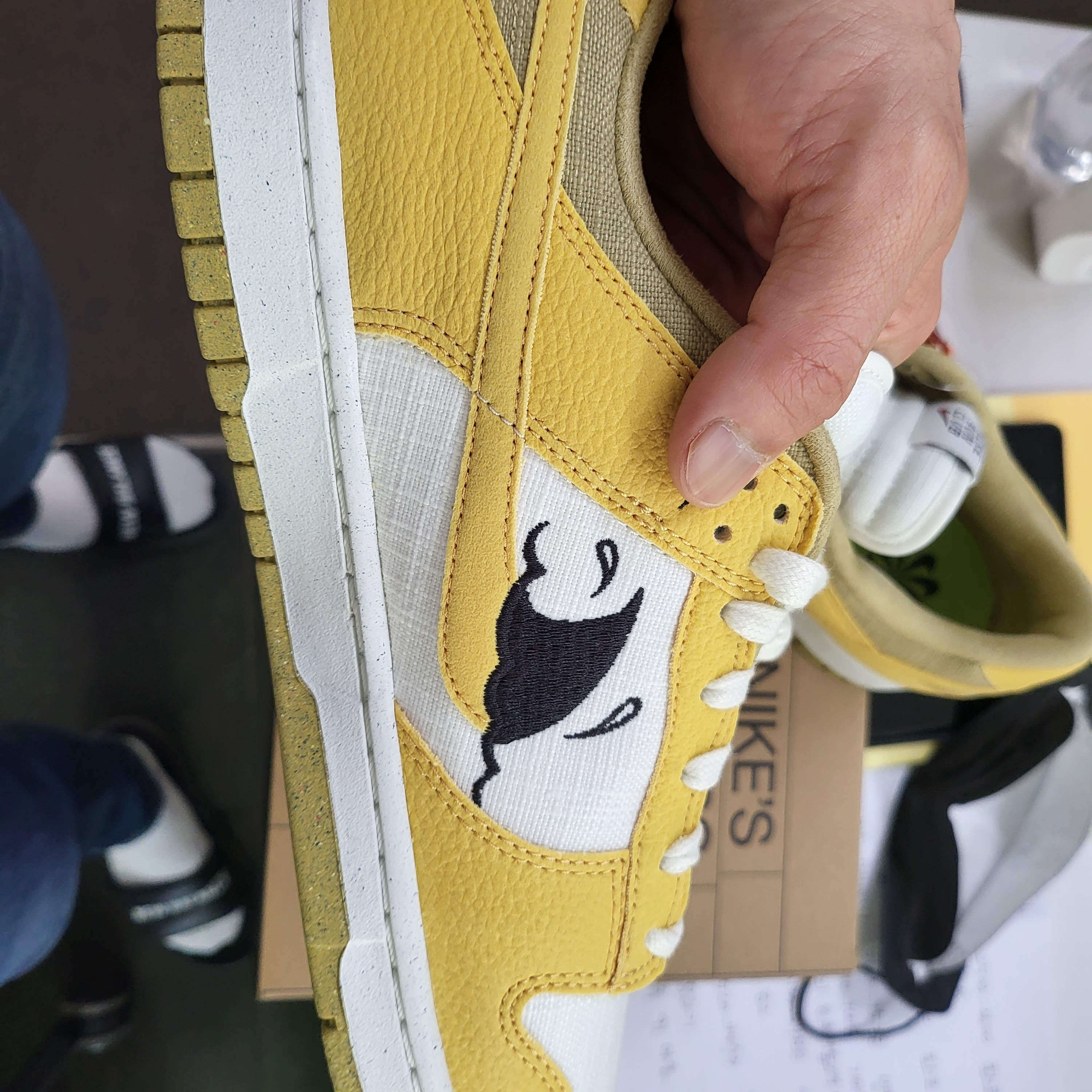 Nike Dunk Low Retro SE Next Nature Nike Sun Club 착용 스타일 - 2