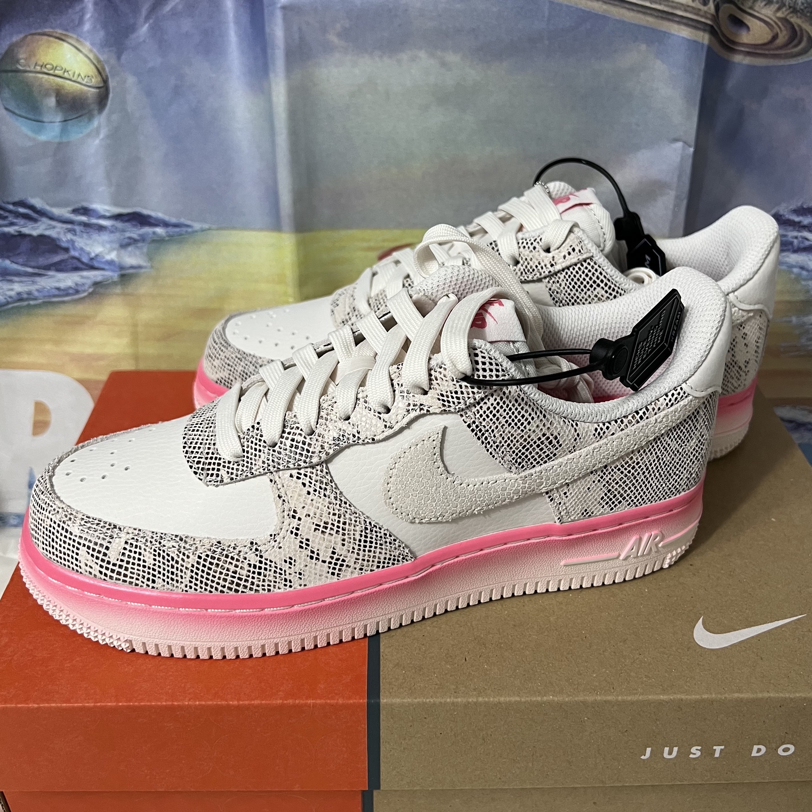 (W) Nike Air Force 1 '07 LX Our Force 1 착용 스타일 - 4