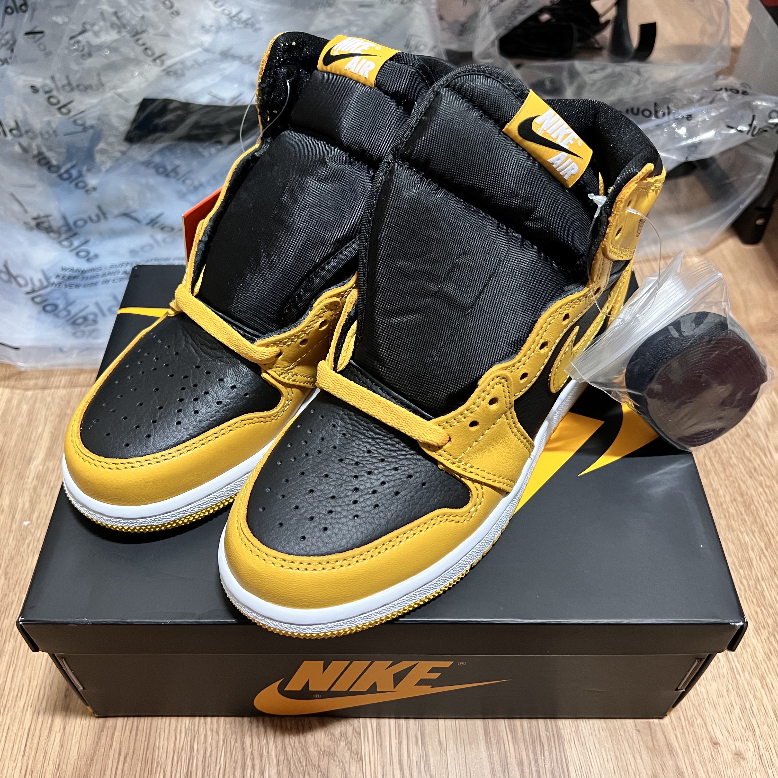 (GS) Jordan 1 Retro High OG Pollen 착용 스타일