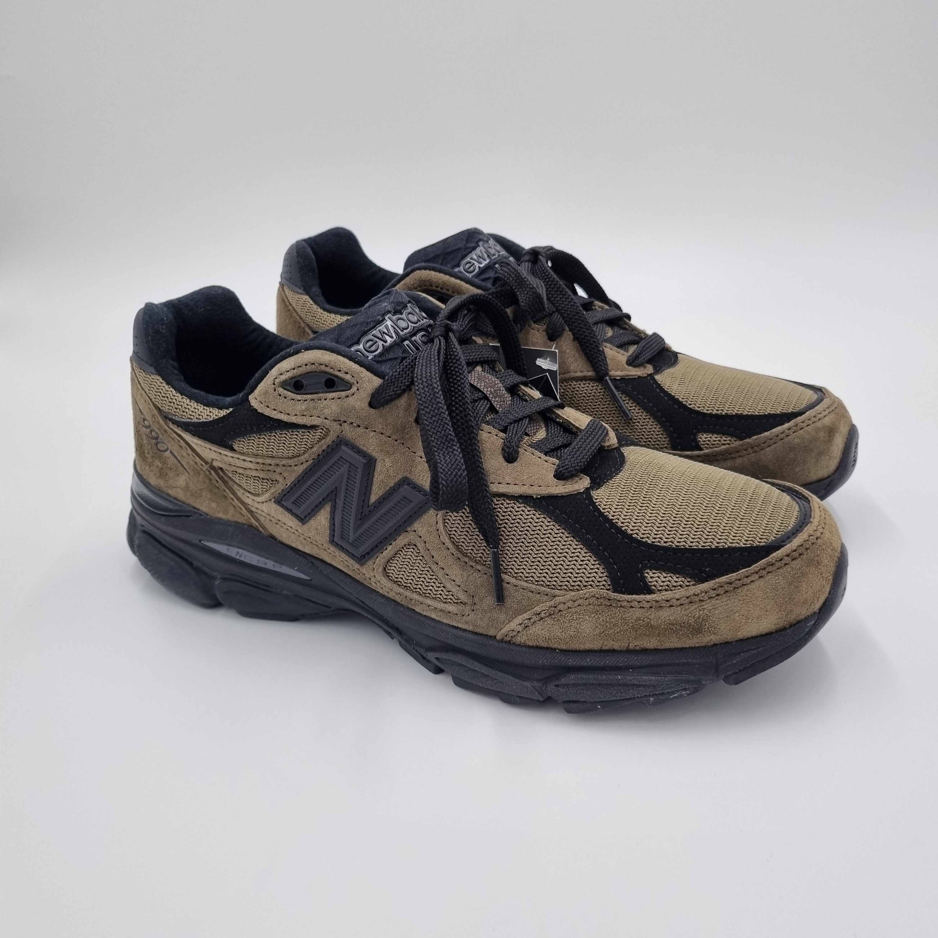 New Balance x JJJJound 990v3 Brown Black 착용 스타일
