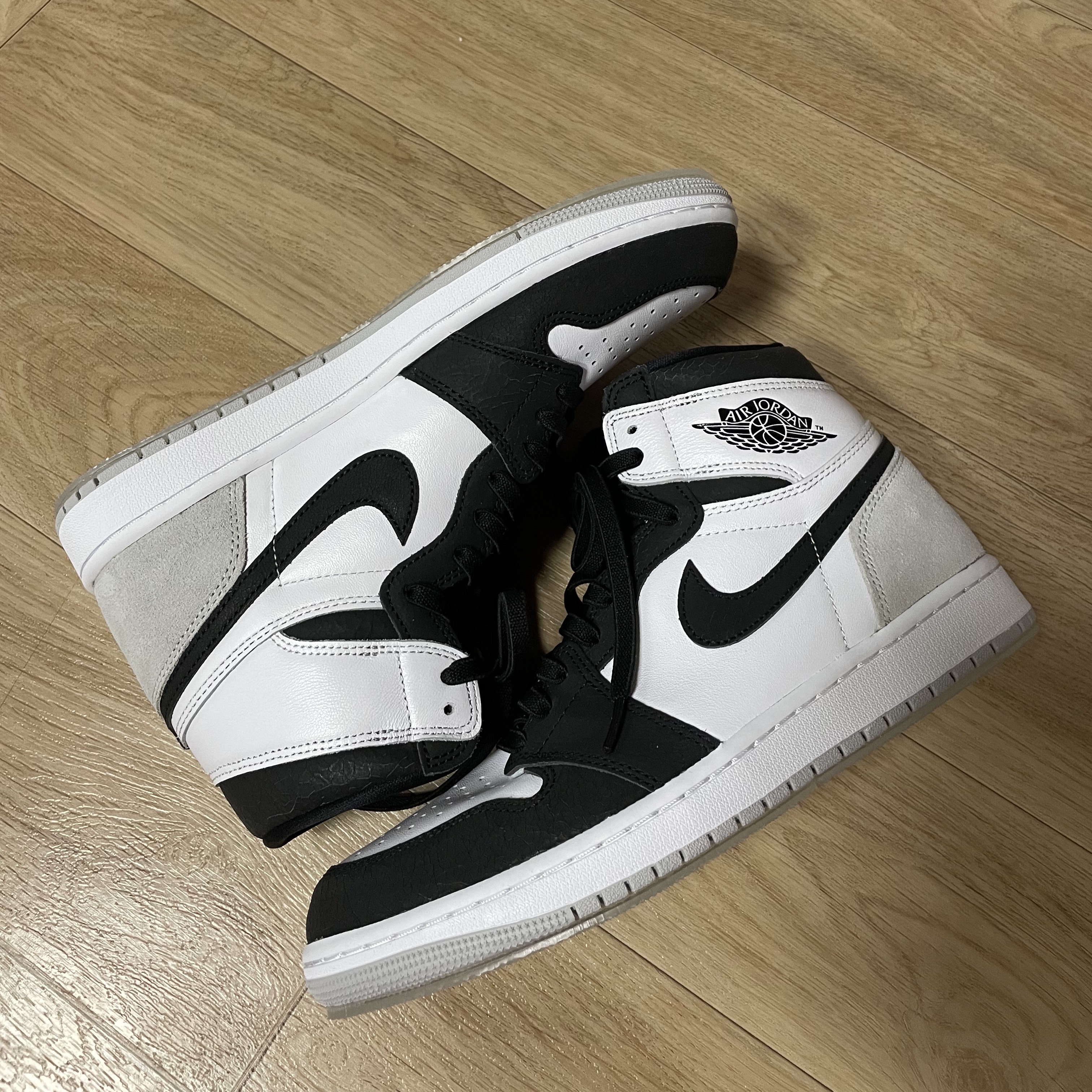Jordan 1 Retro High OG Bleached Coral, (GS) Jordan 1 Retro High OG Bleached Coral 착용 스타일