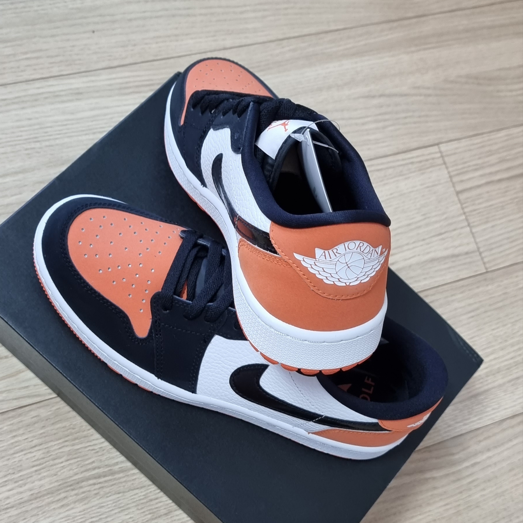 Jordan 1 Low Golf Starfish 착용 스타일 - 2